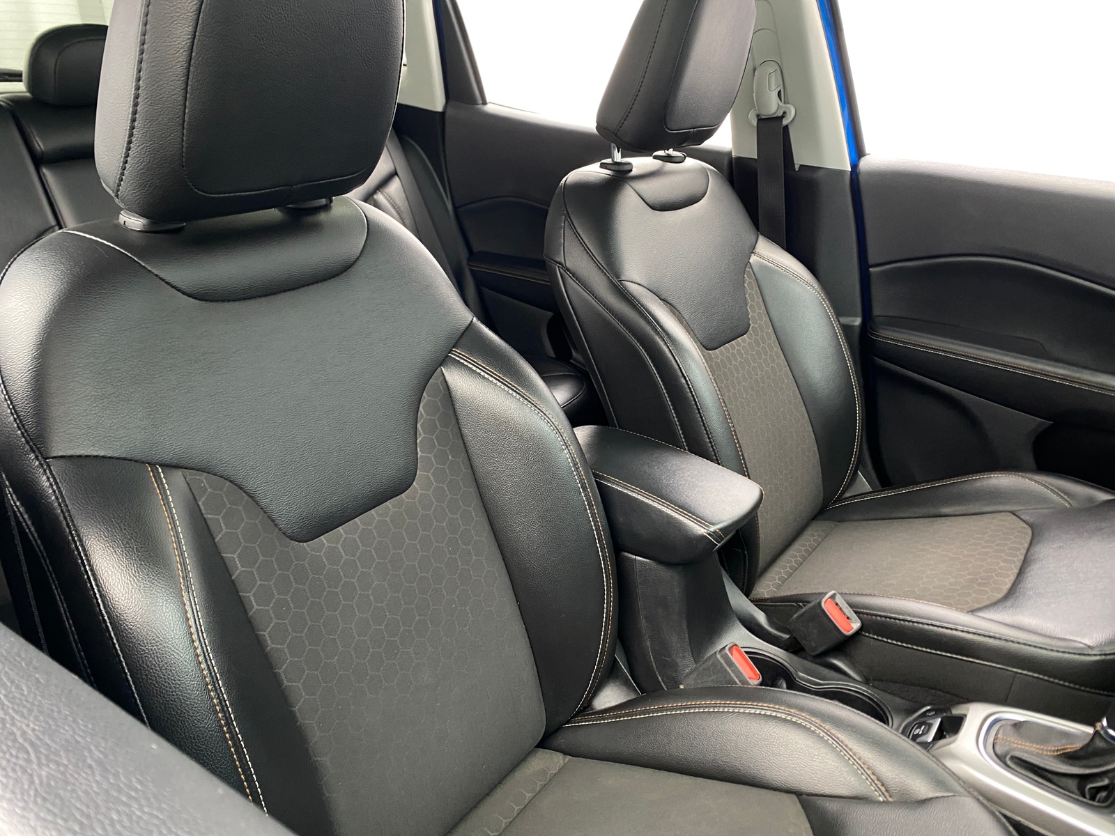 Thumbnail: 2020 Jeep Compass - 2