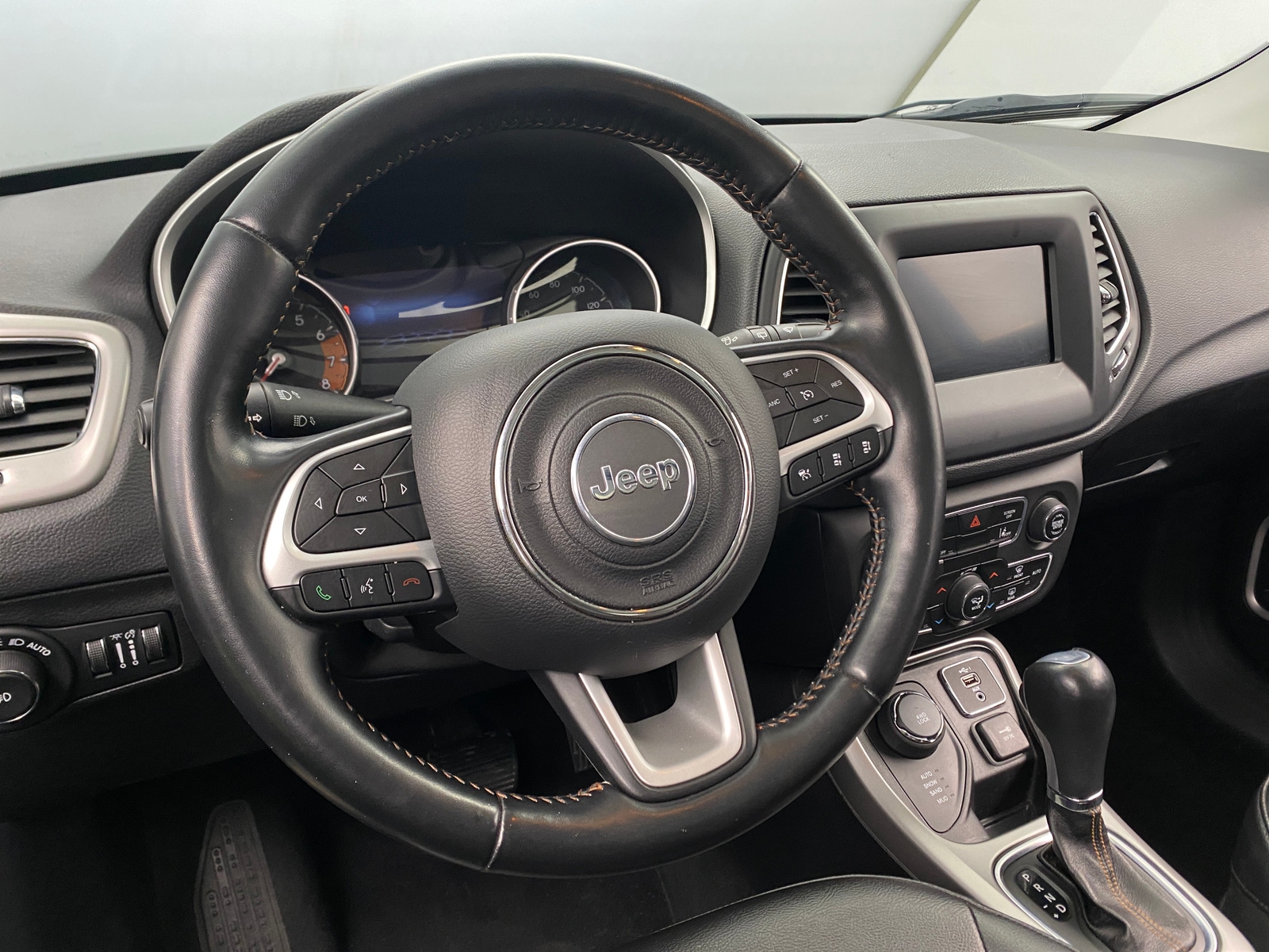 Thumbnail: 2020 Jeep Compass - 5