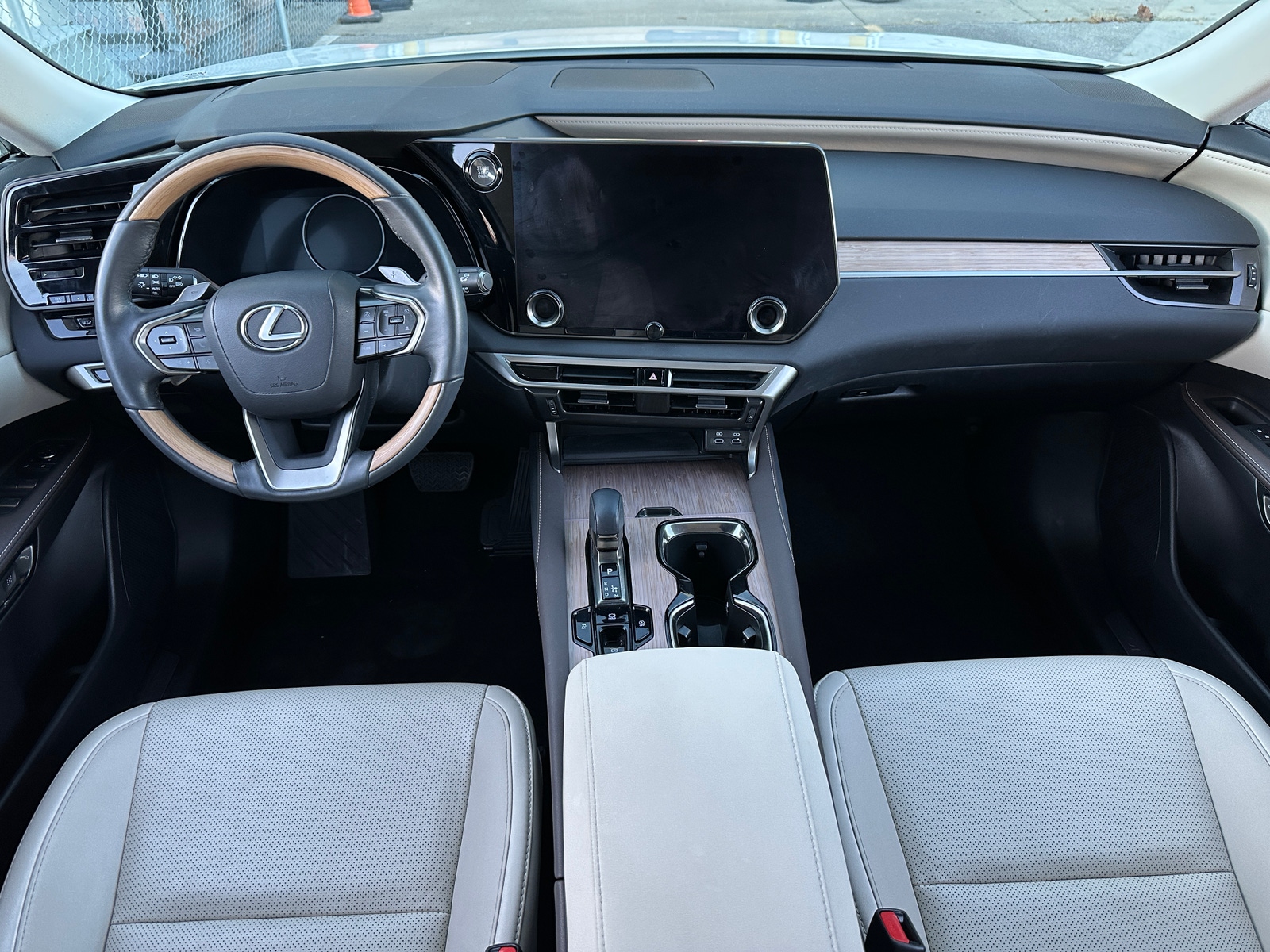 Thumbnail: 2024 Lexus RX - 2