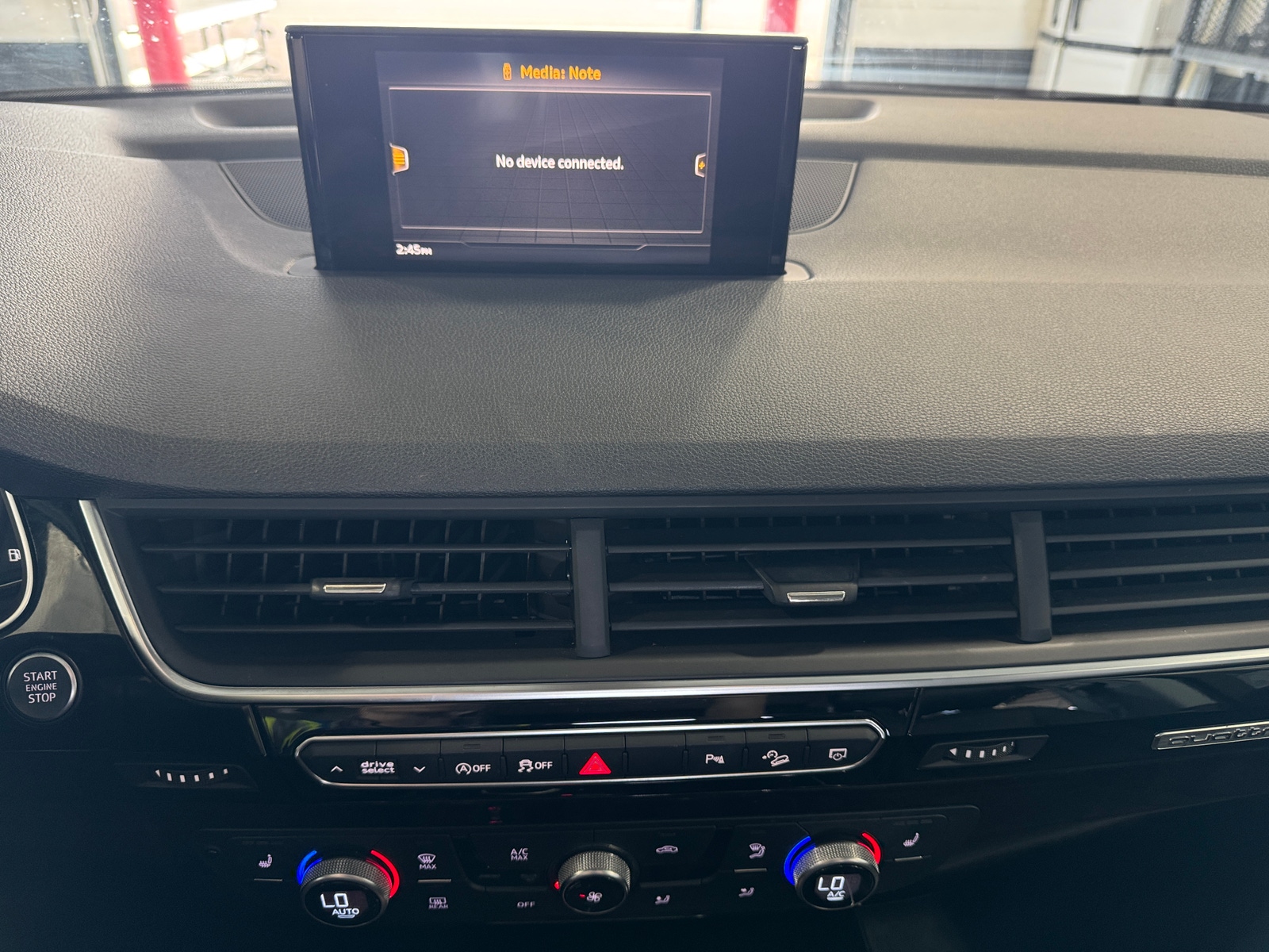 Thumbnail: 2018 Audi Q7 - 3