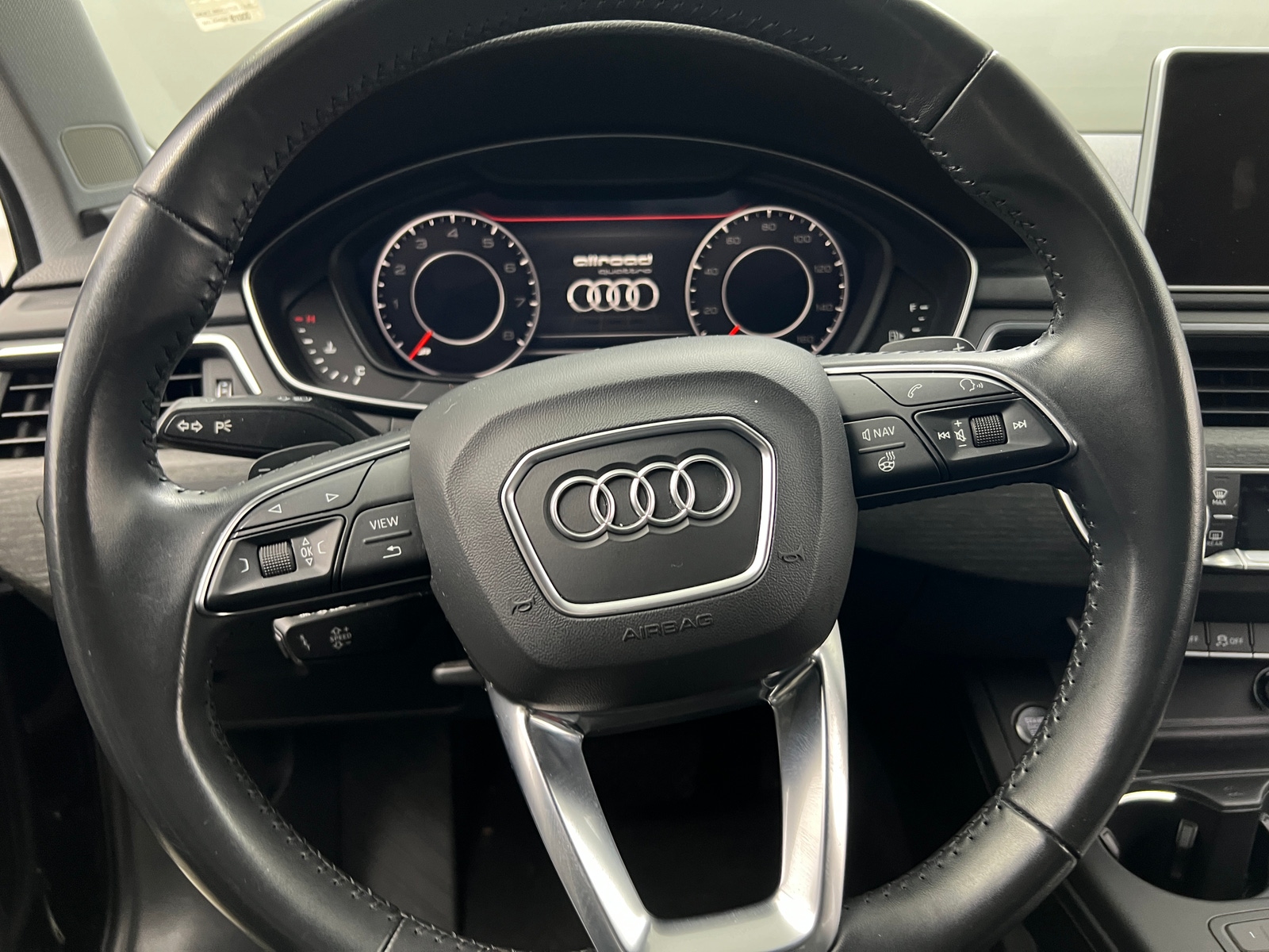 Thumbnail: 2018 Audi A4 - 4