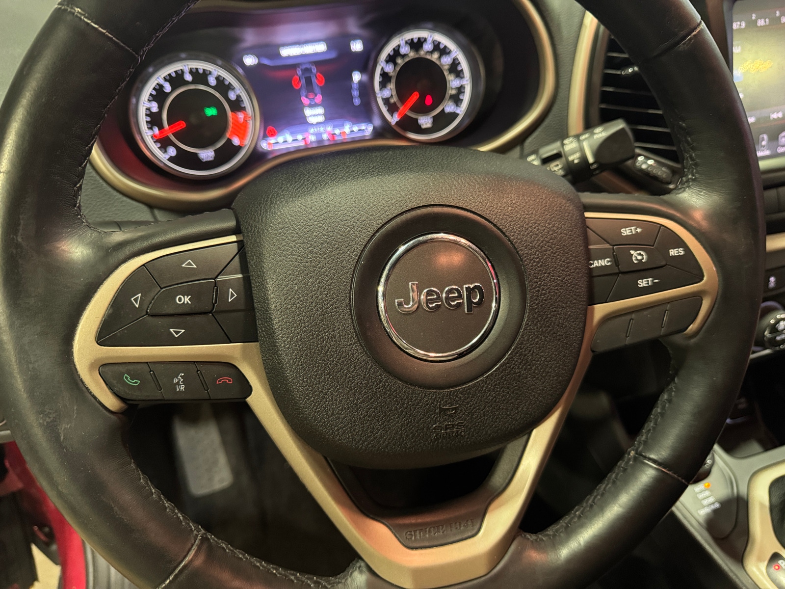 Thumbnail: 2014 Jeep Cherokee - 4