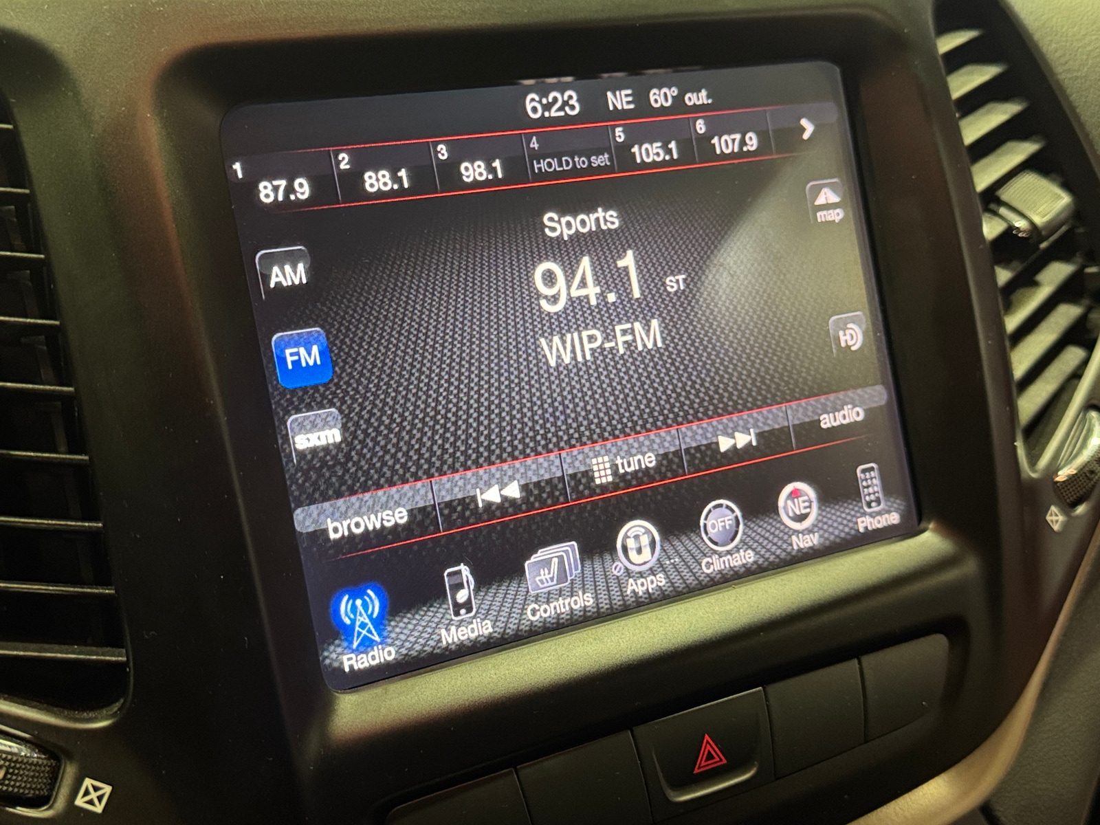 Thumbnail: 2014 Jeep Cherokee - 3