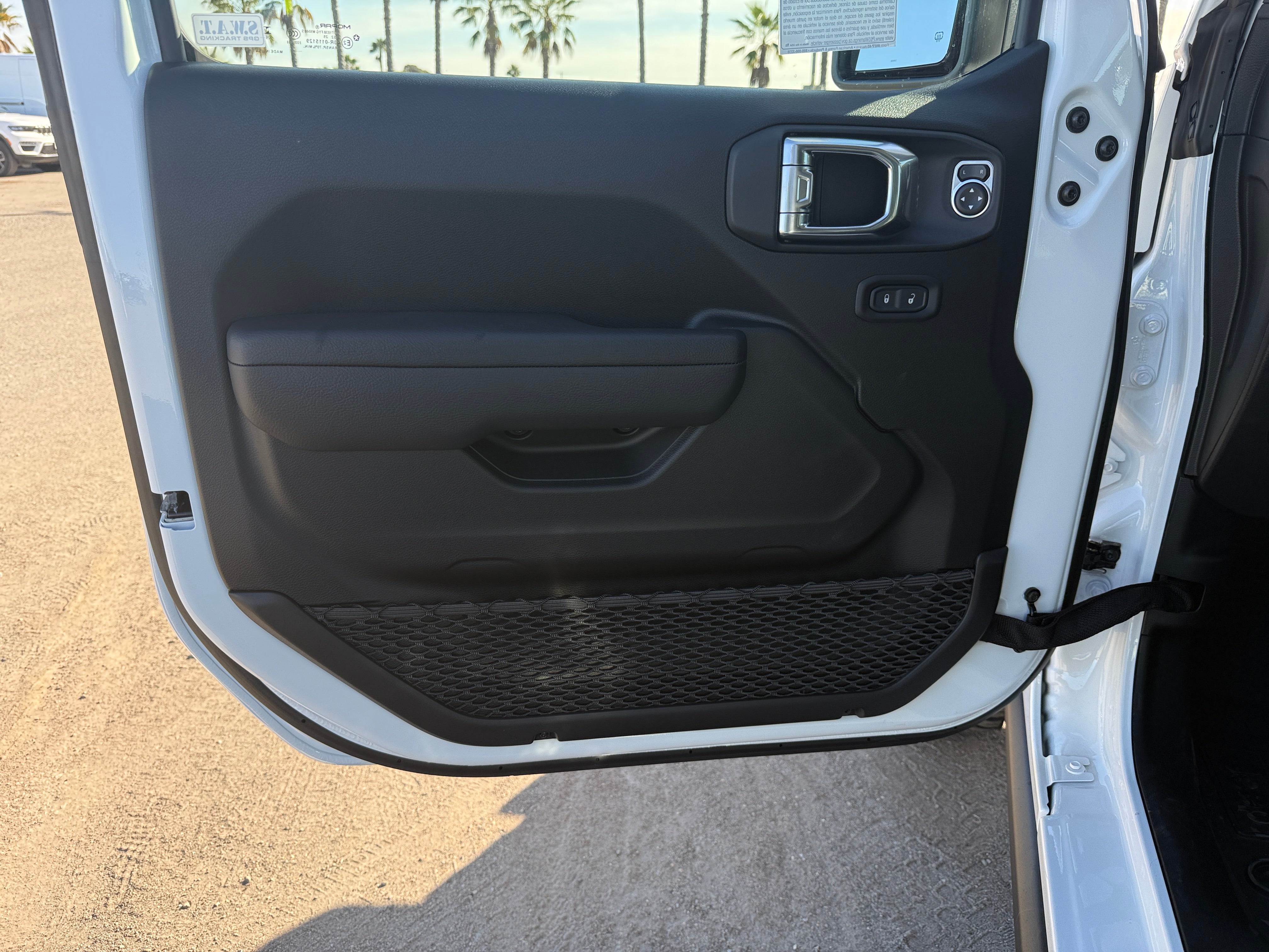 2026 Jeep Wrangler 4-Door Willys - Photo 10