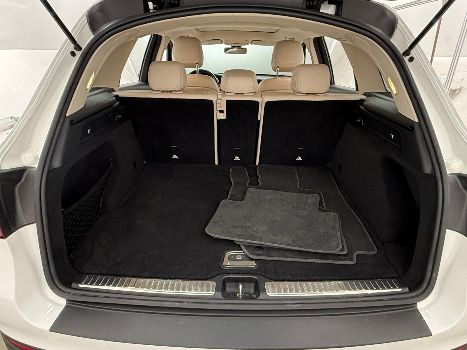 Thumbnail: 2021 Mercedes-Benz GLC - 6