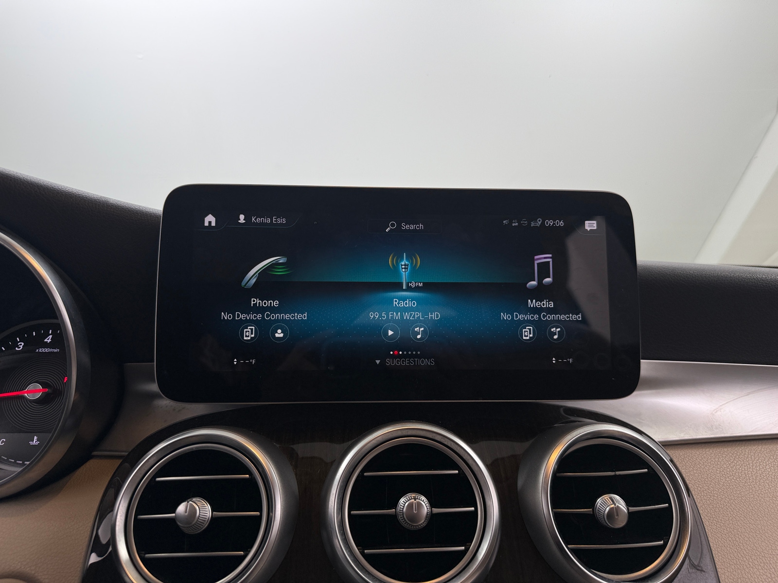 Thumbnail: 2021 Mercedes-Benz GLC - 3