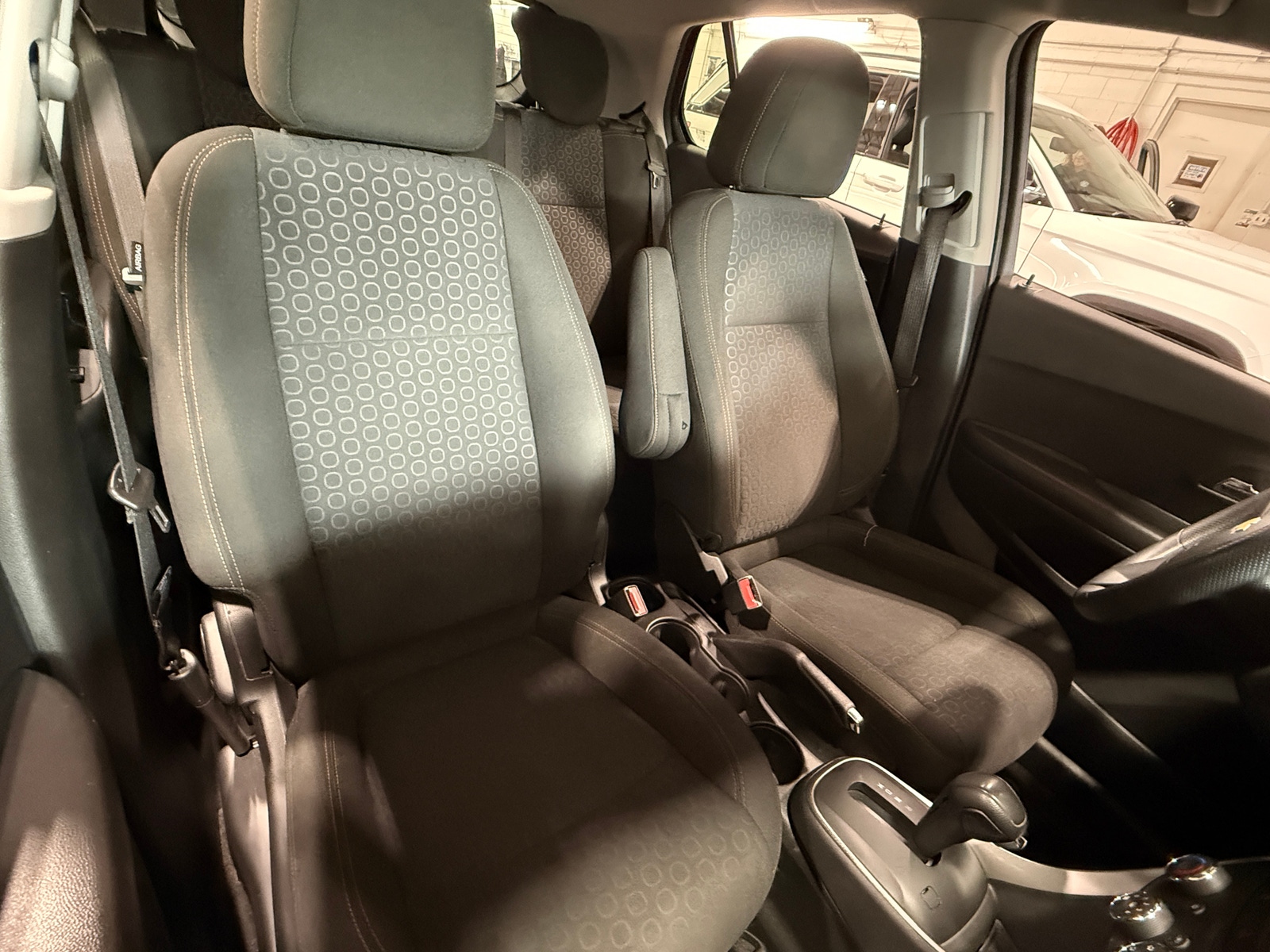 Thumbnail: 2020 Chevrolet Trax - 2