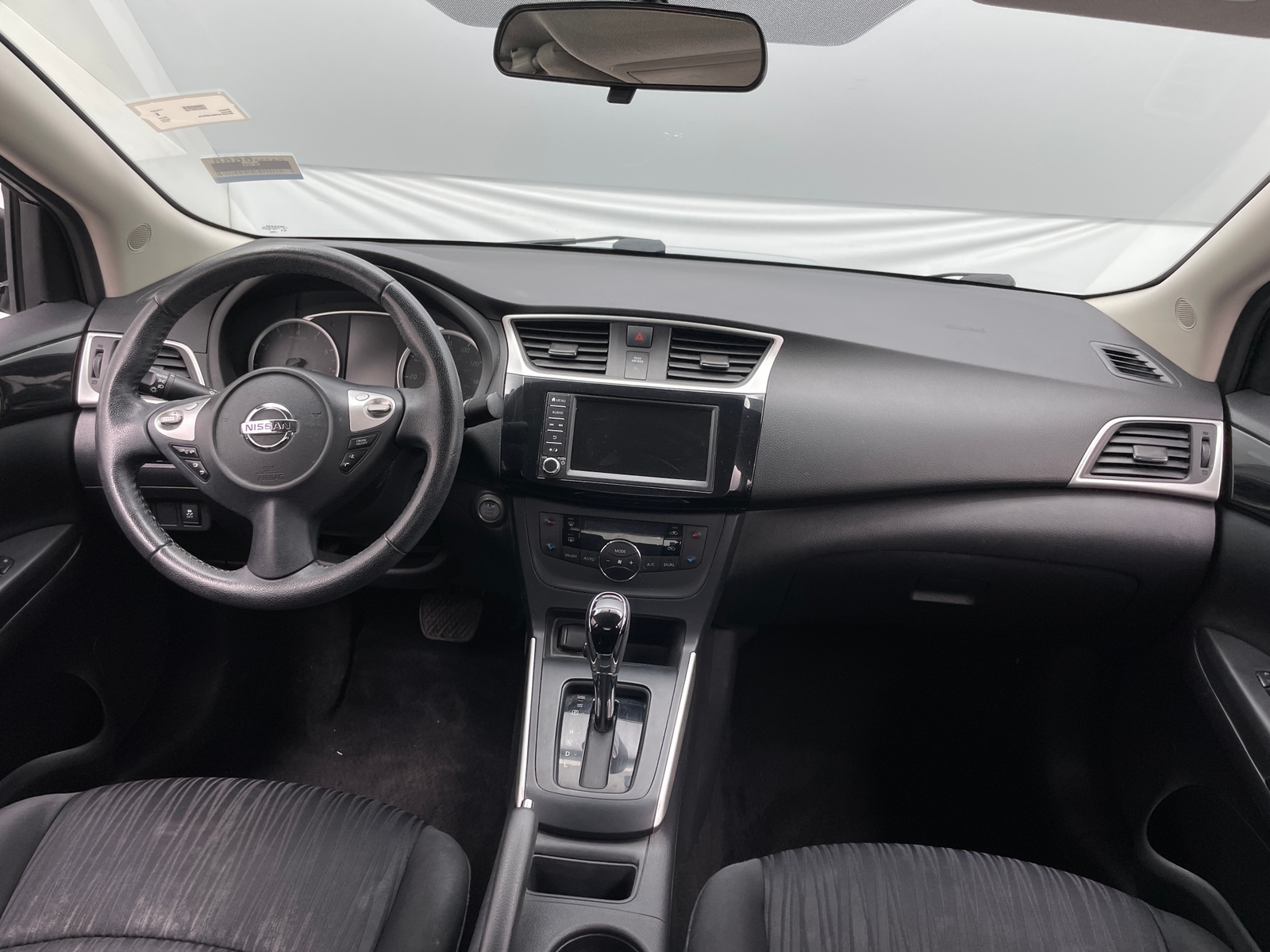 Thumbnail: 2019 Nissan Sentra - 3