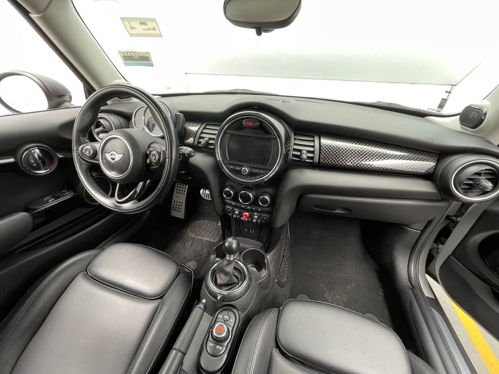 Thumbnail: 2015 MINI Cooper Hardtop - 2