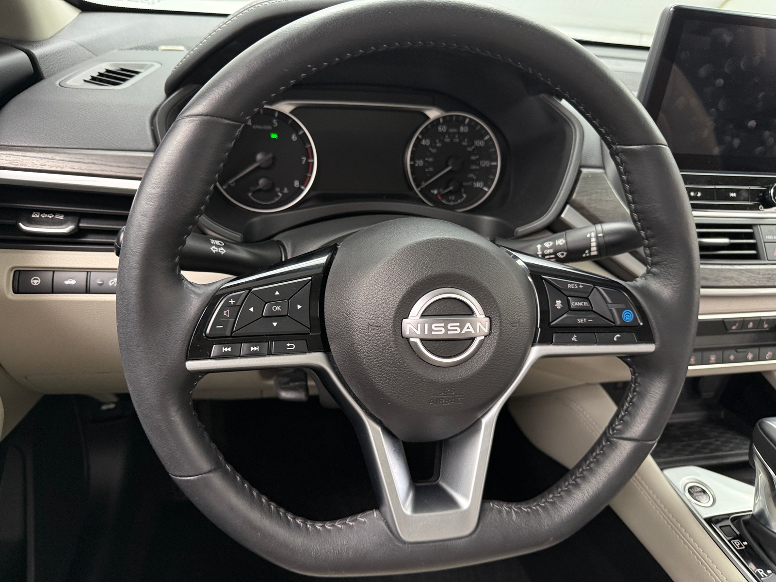 Thumbnail: 2023 Nissan Altima - 4