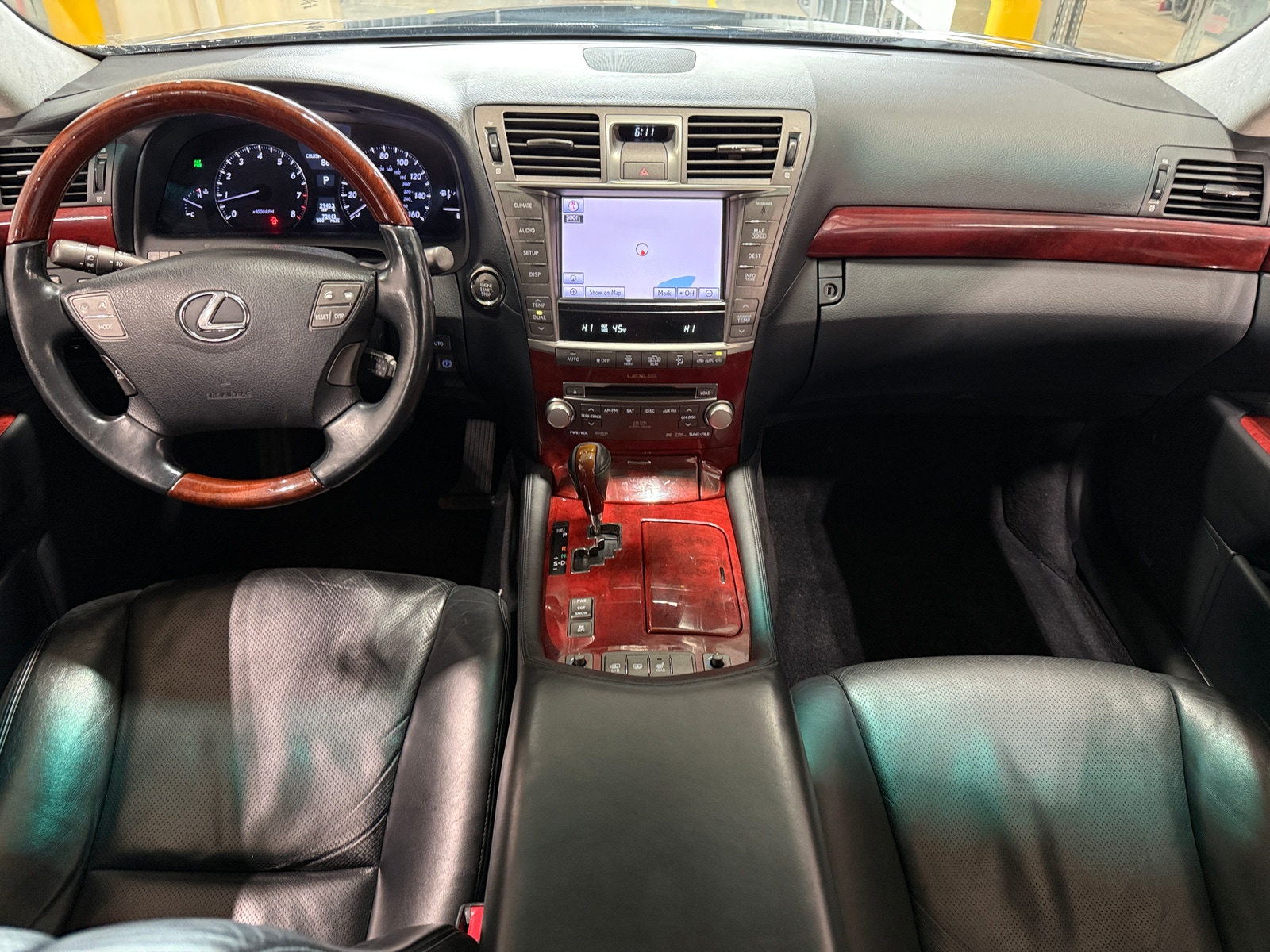 Thumbnail: 2010 Lexus LS - 2