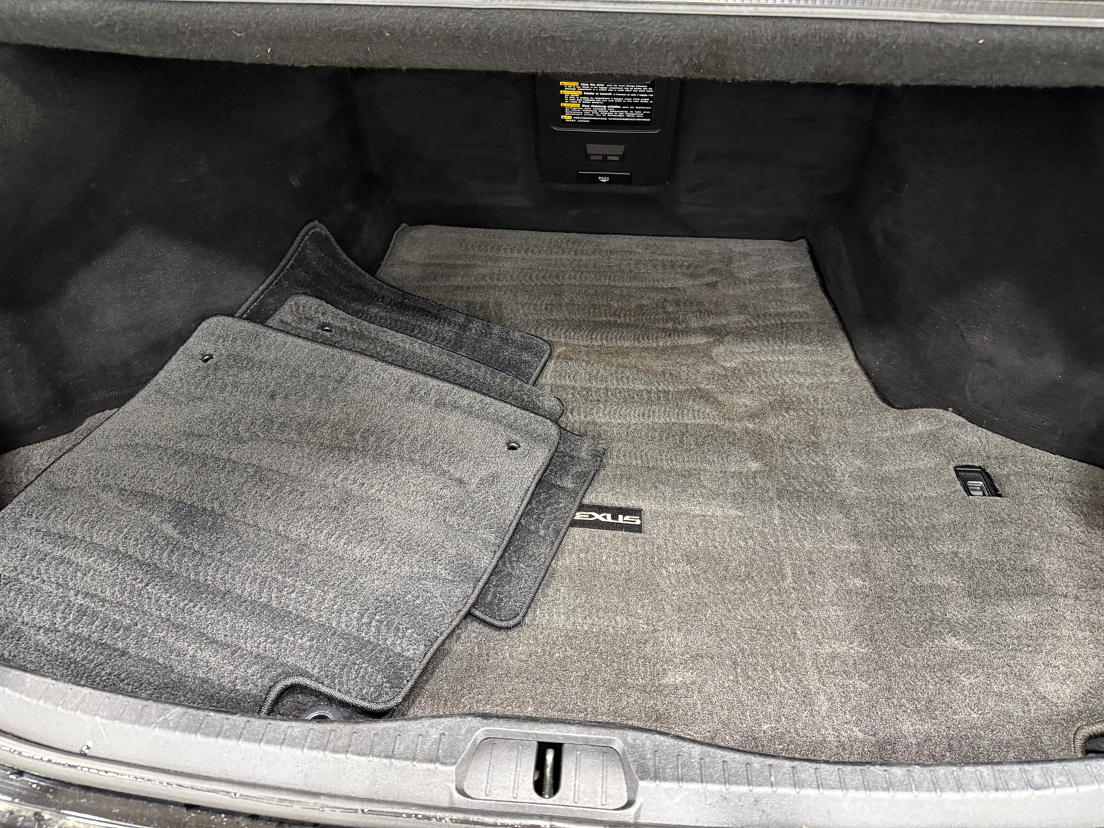 Thumbnail: 2010 Lexus LS - 6