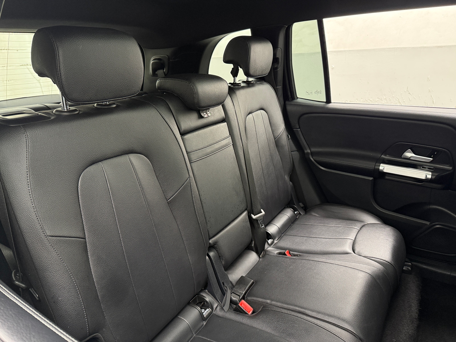 Thumbnail: 2023 Mercedes-Benz GLB - 5