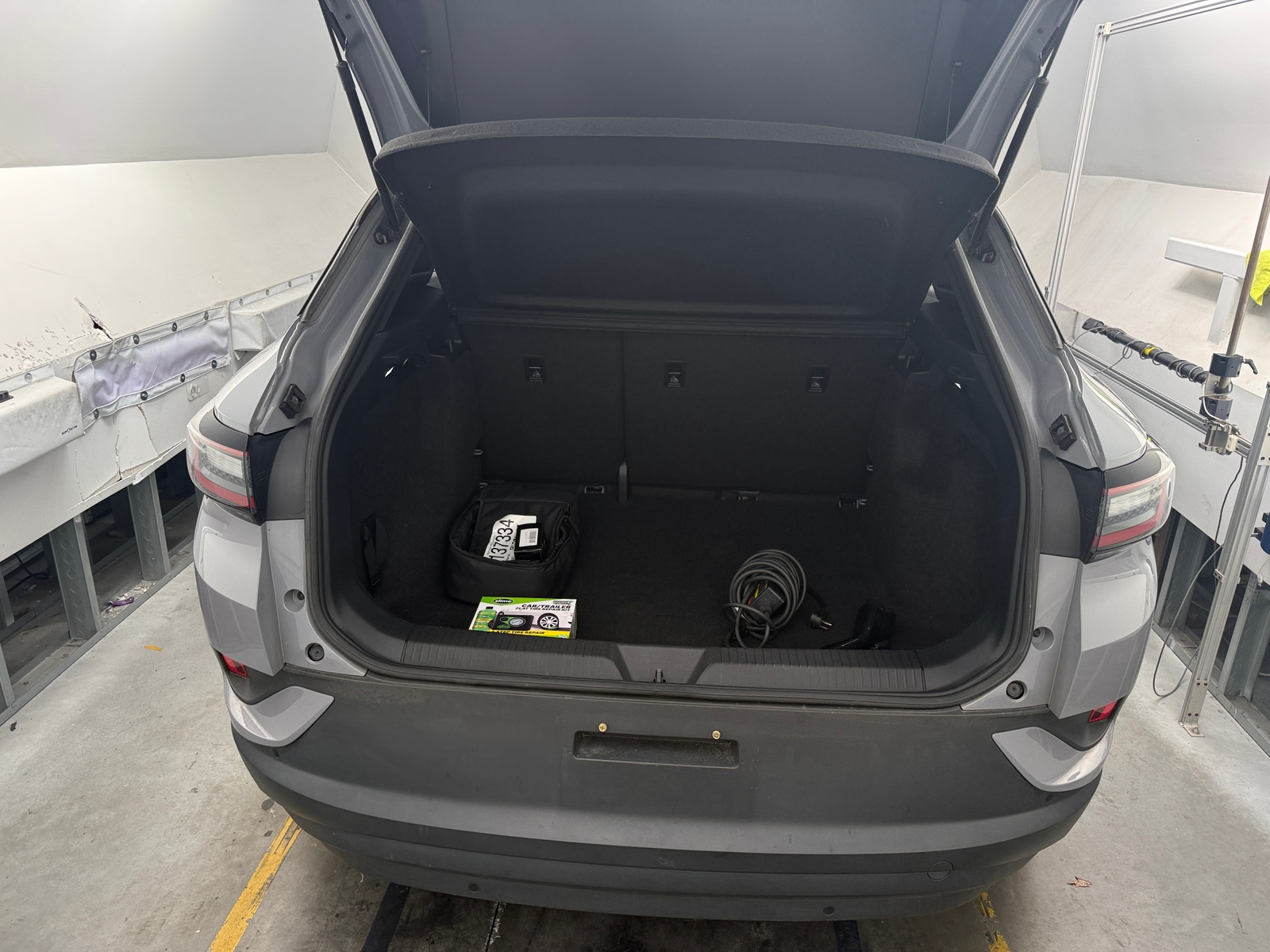 Thumbnail: 2021 Volkswagen ID.4 - 7