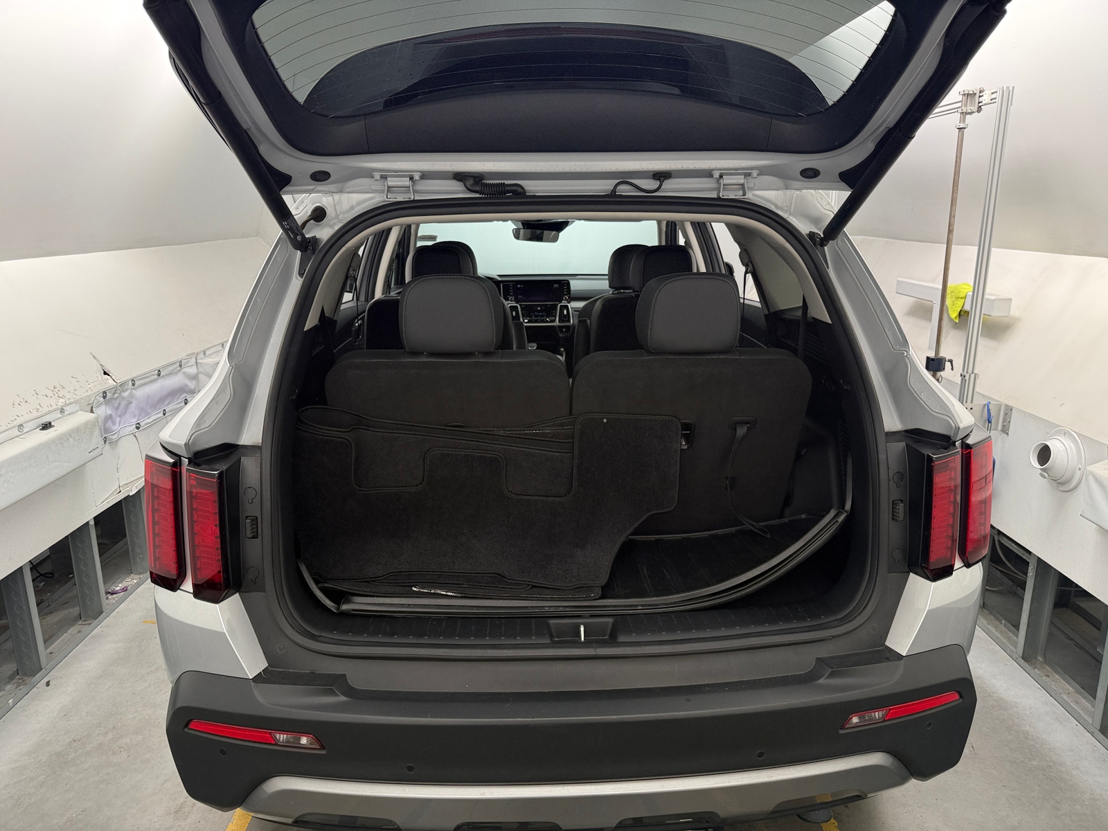 Thumbnail: 2022 Kia Sorento - 6