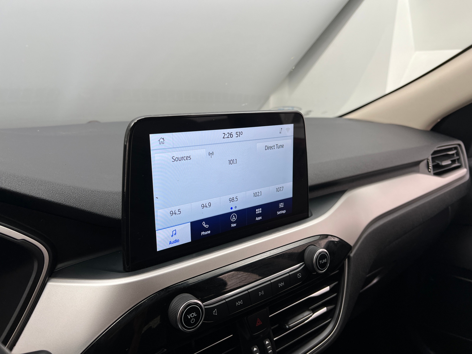 Thumbnail: 2020 Ford Escape - 4