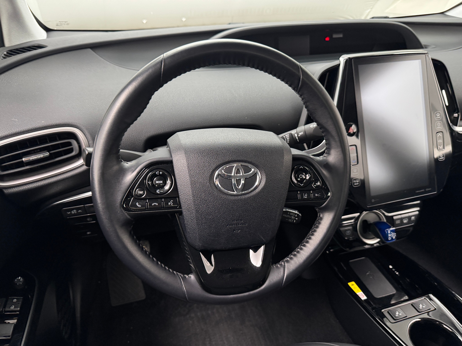 Thumbnail: 2021 Toyota Prius Prime - 4