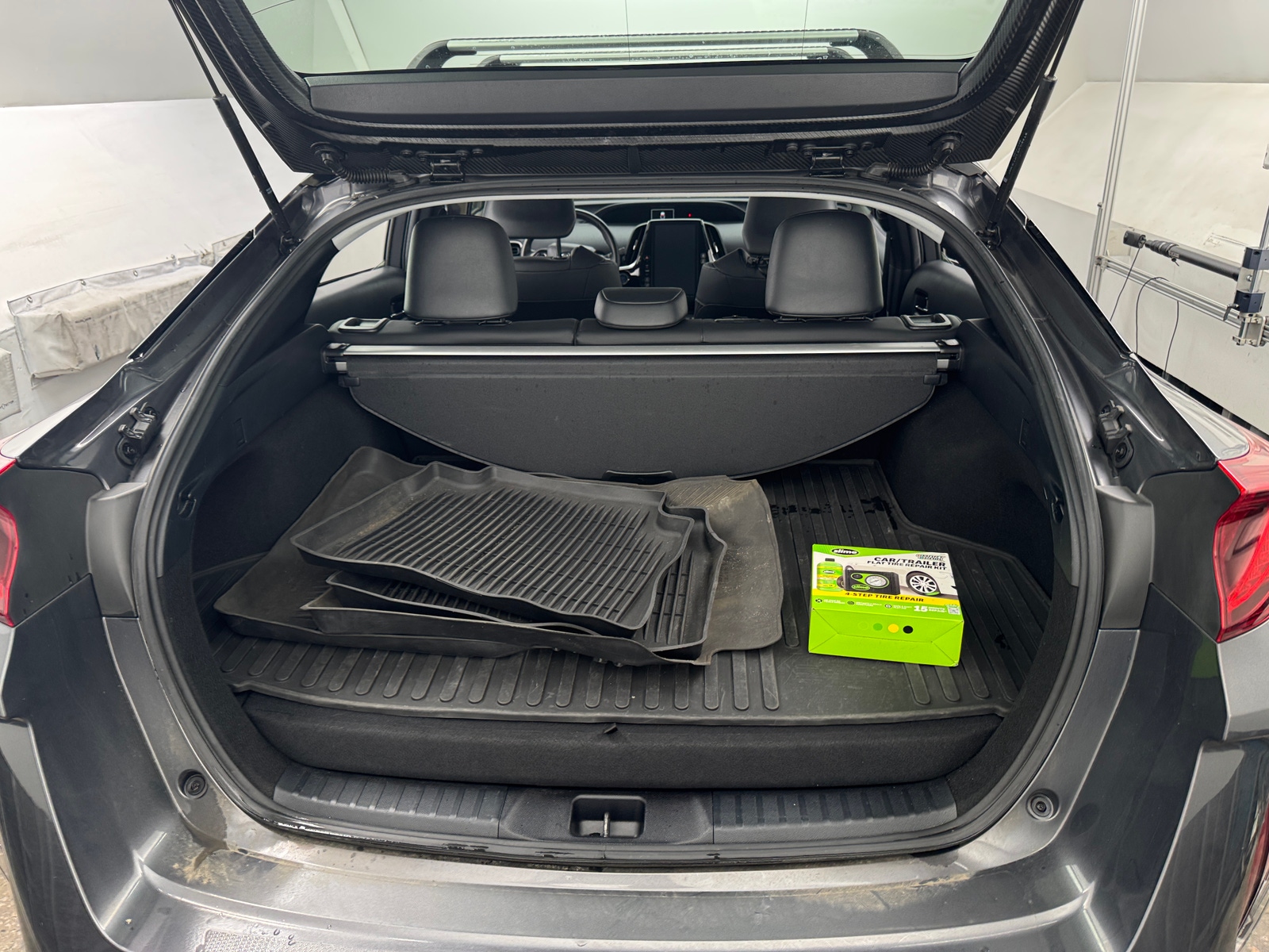 Thumbnail: 2021 Toyota Prius Prime - 6