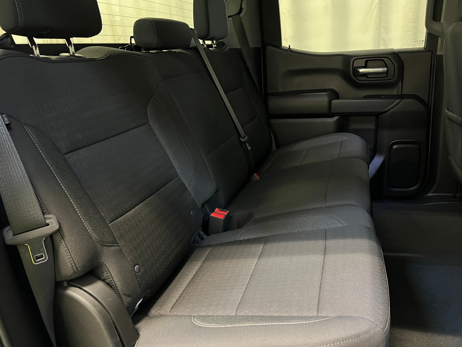 Thumbnail: 2022 Chevrolet Silverado 1500 - 6