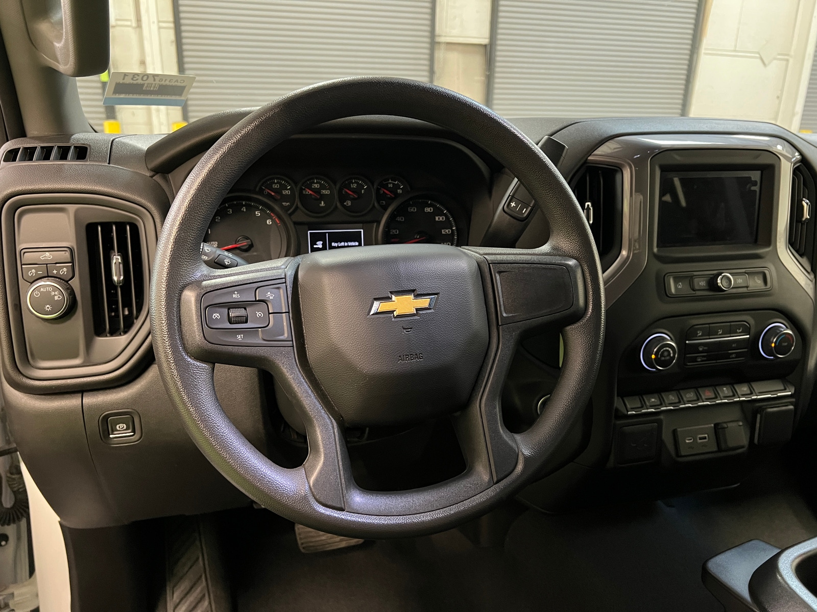 Thumbnail: 2022 Chevrolet Silverado 1500 - 5