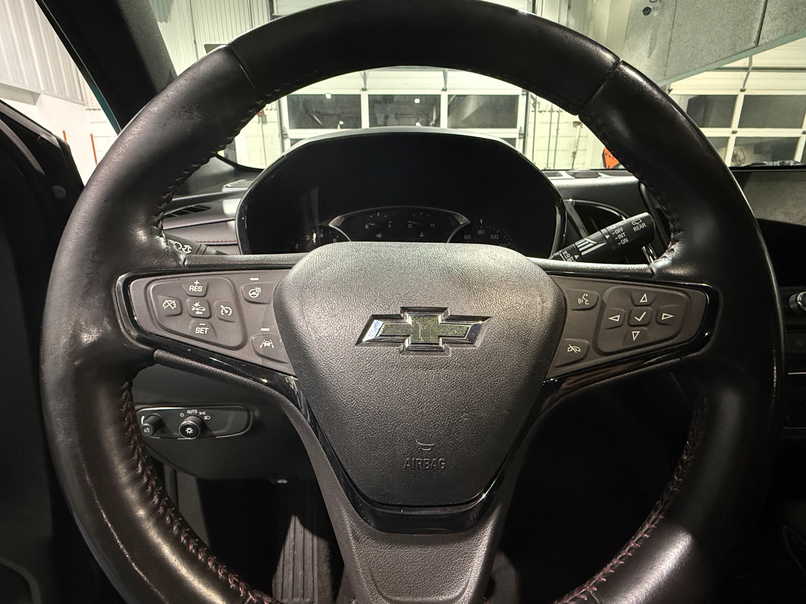 Thumbnail: 2022 Chevrolet Equinox - 5