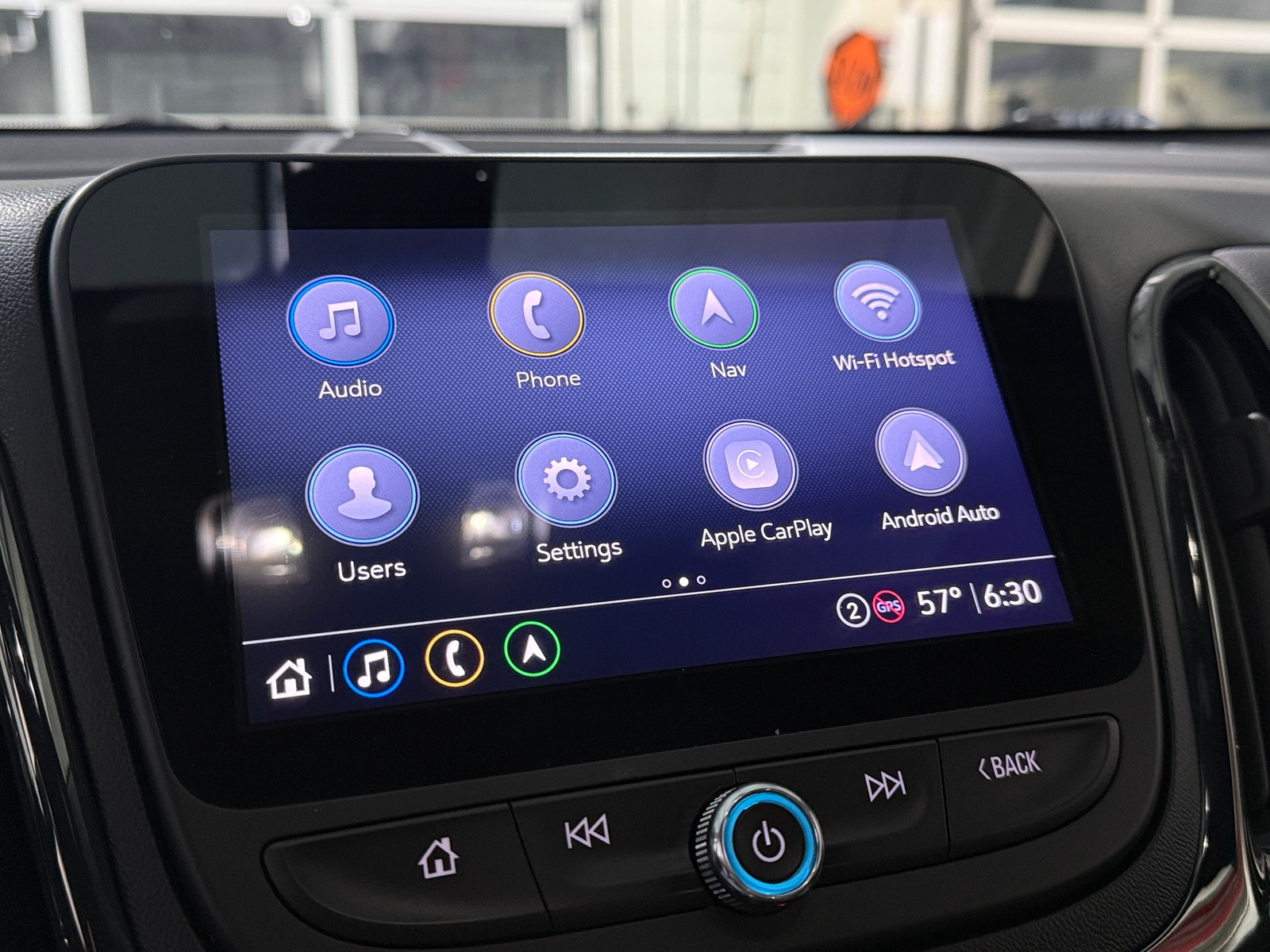 Thumbnail: 2022 Chevrolet Equinox - 4