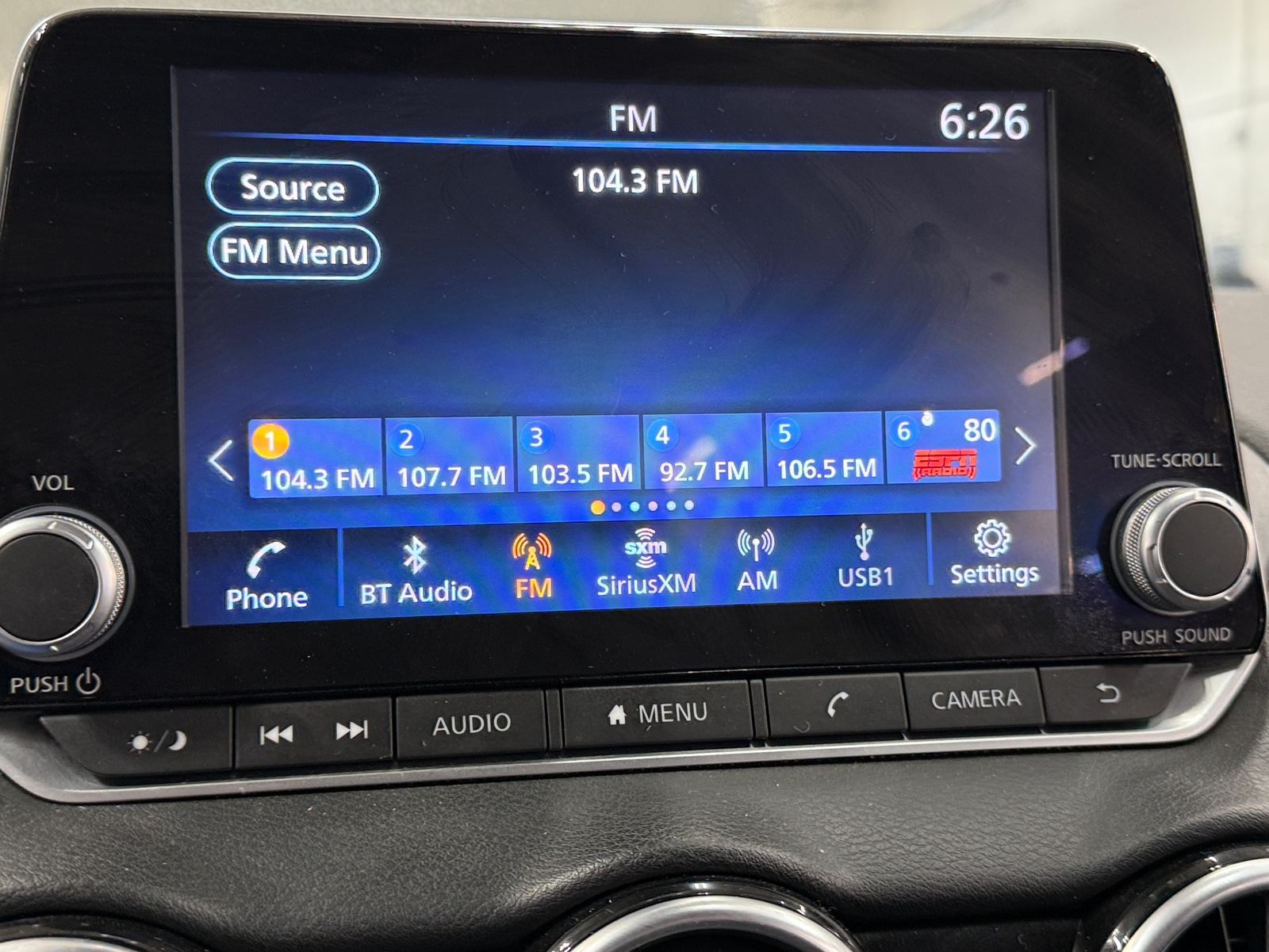 Thumbnail: 2022 Nissan Sentra - 4