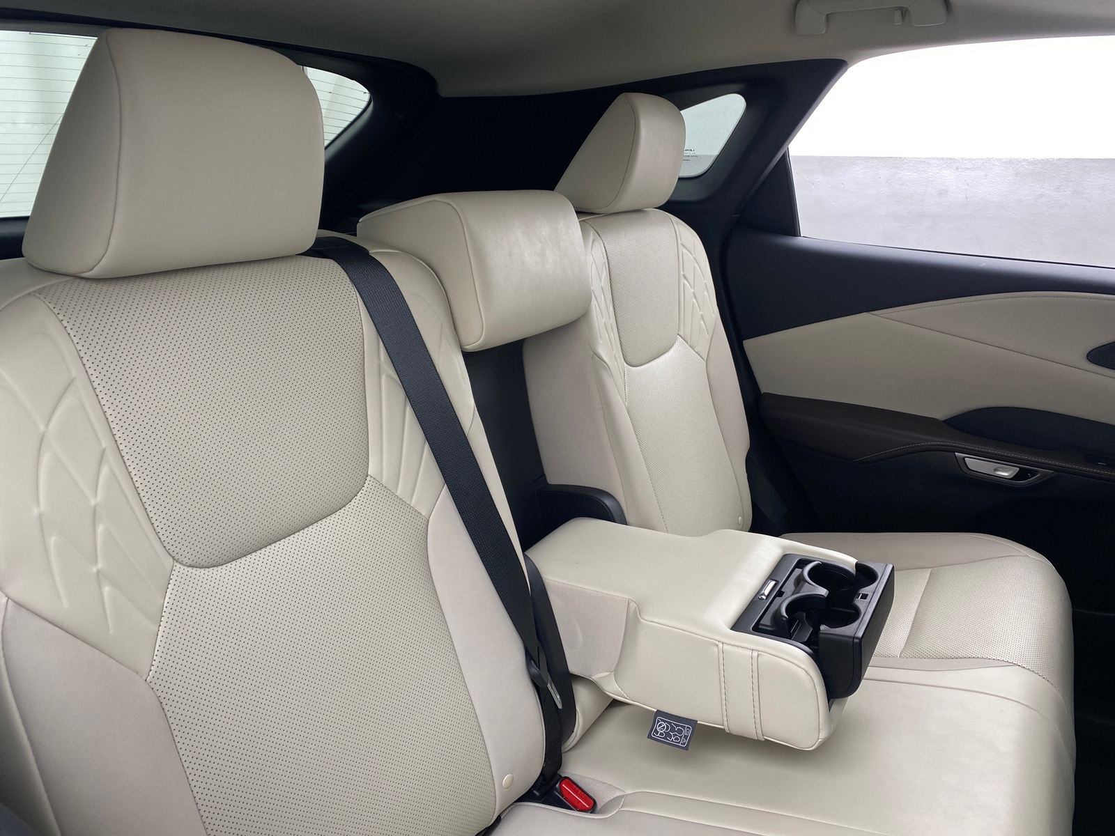 Thumbnail: 2024 Lexus RX - 6