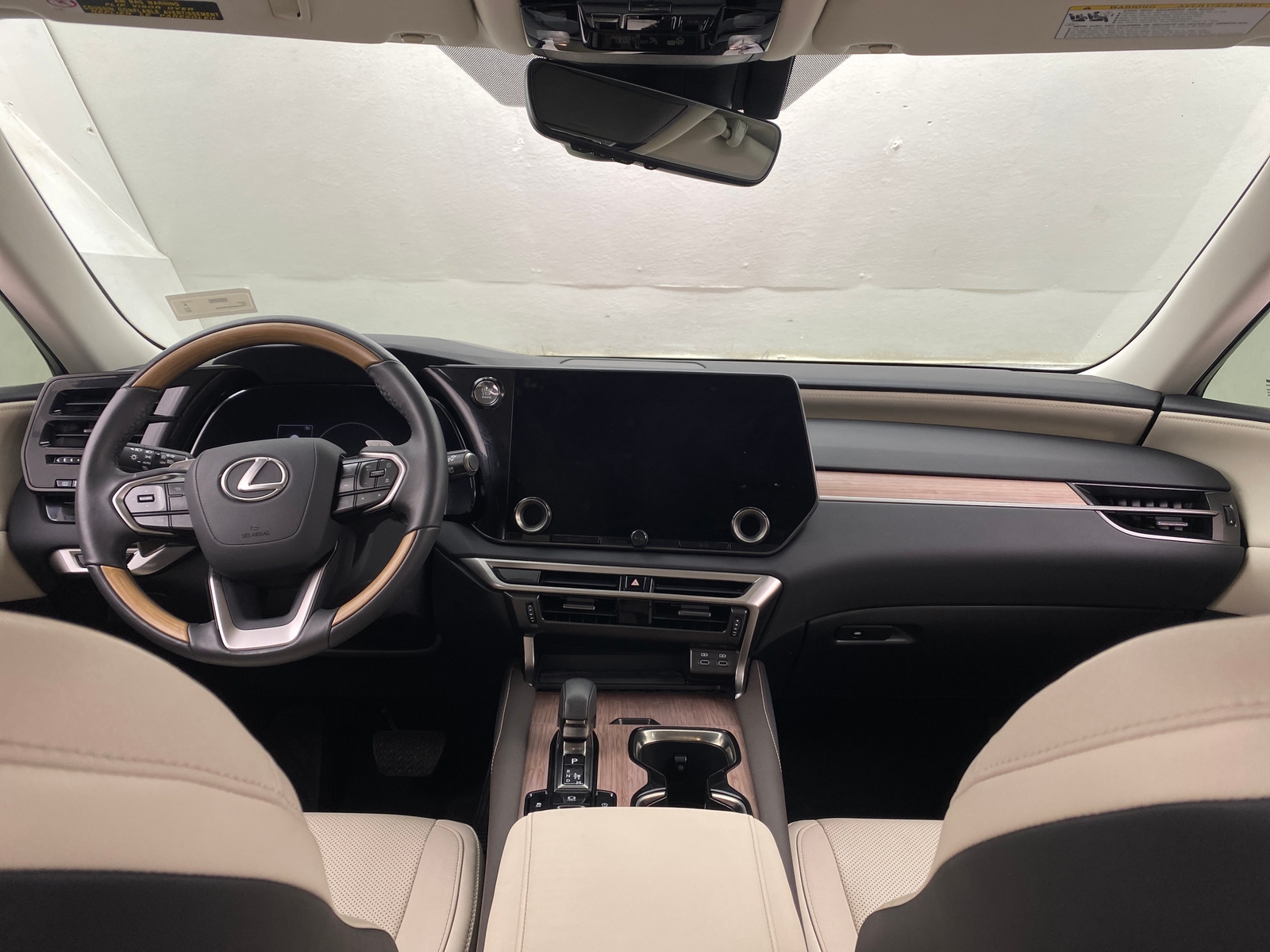 Thumbnail: 2024 Lexus RX - 3