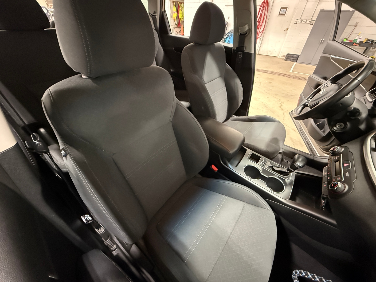 Thumbnail: 2019 Kia Sorento - 2