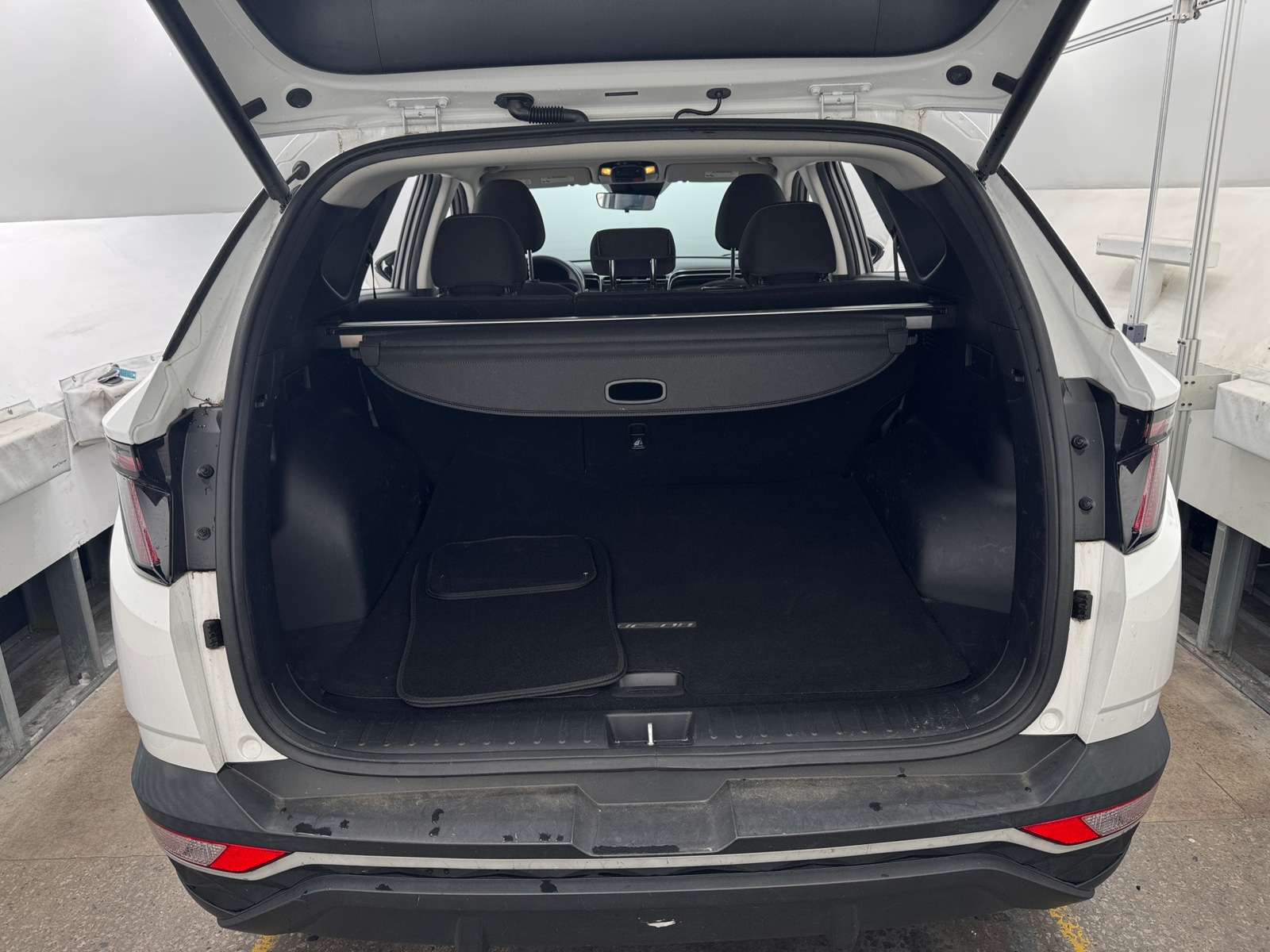 Thumbnail: 2023 Hyundai Tucson - 7