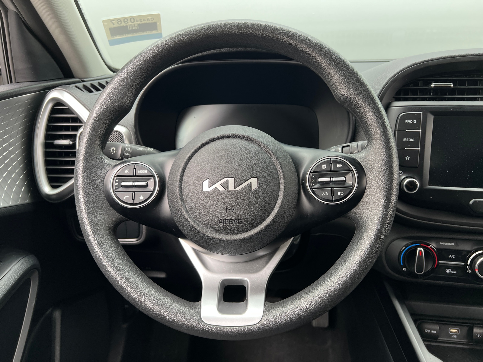 Thumbnail: 2023 Kia Soul - 5