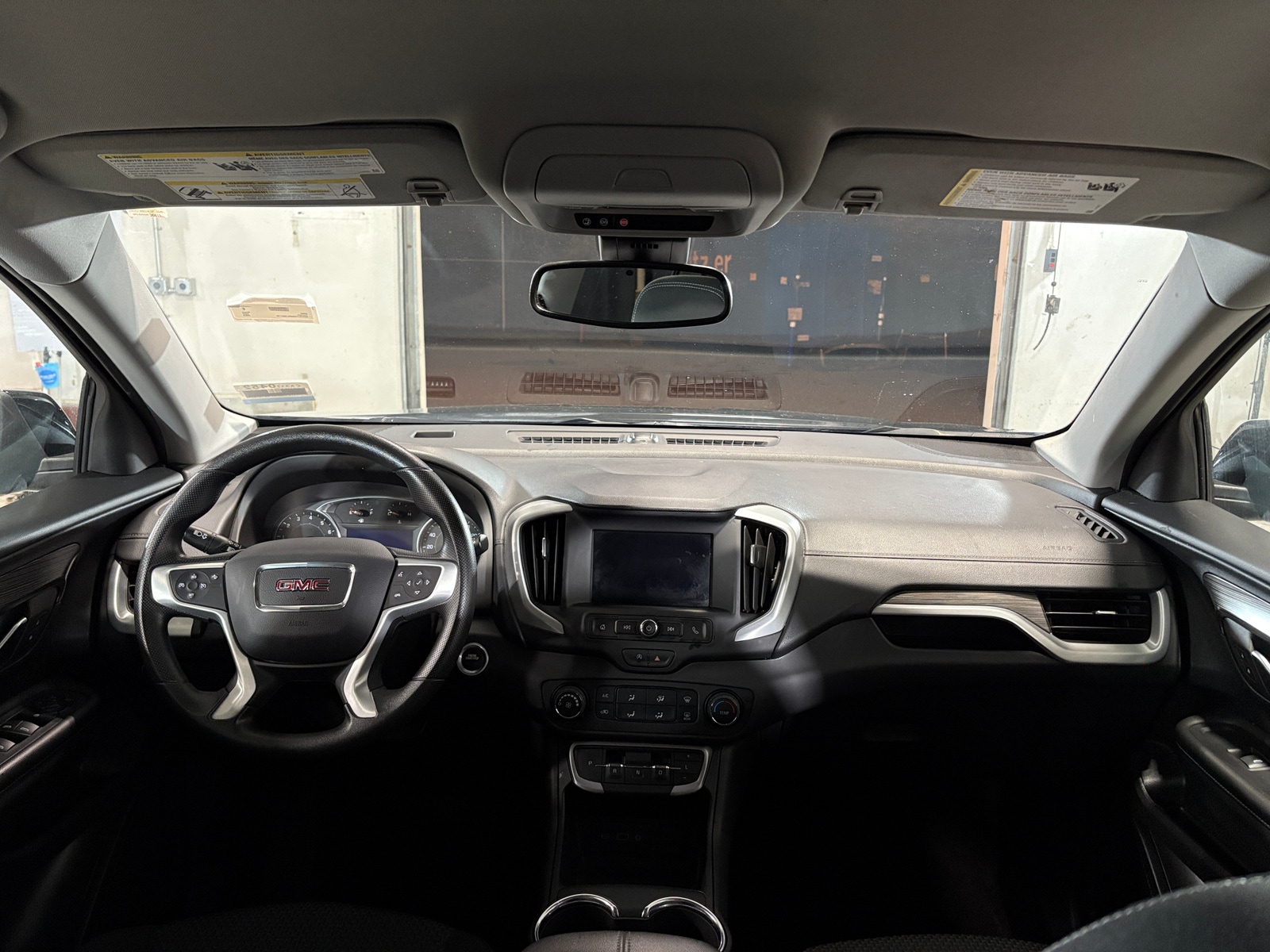 Thumbnail: 2024 GMC Terrain - 3