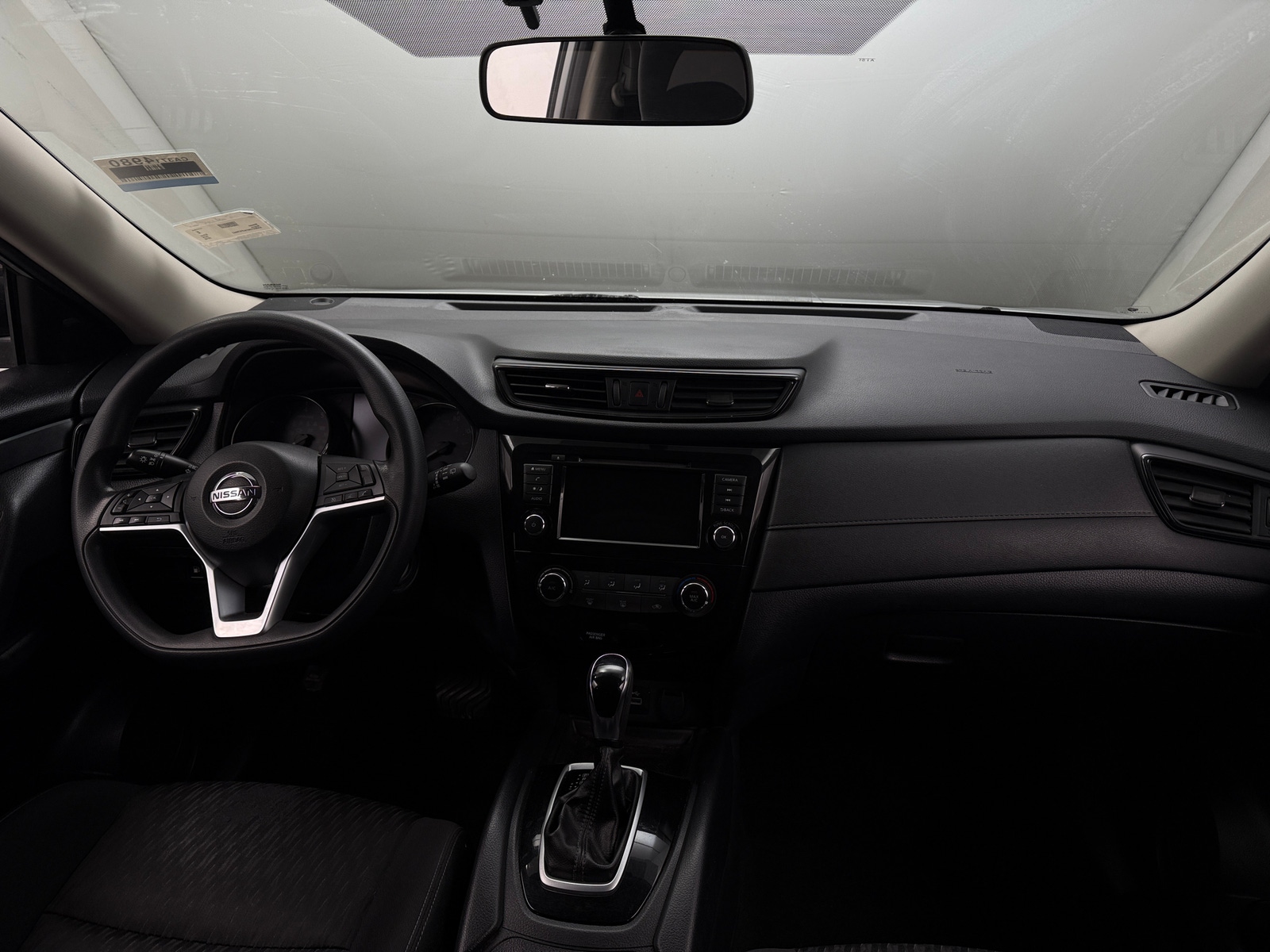 Thumbnail: 2018 Nissan Rogue - 3