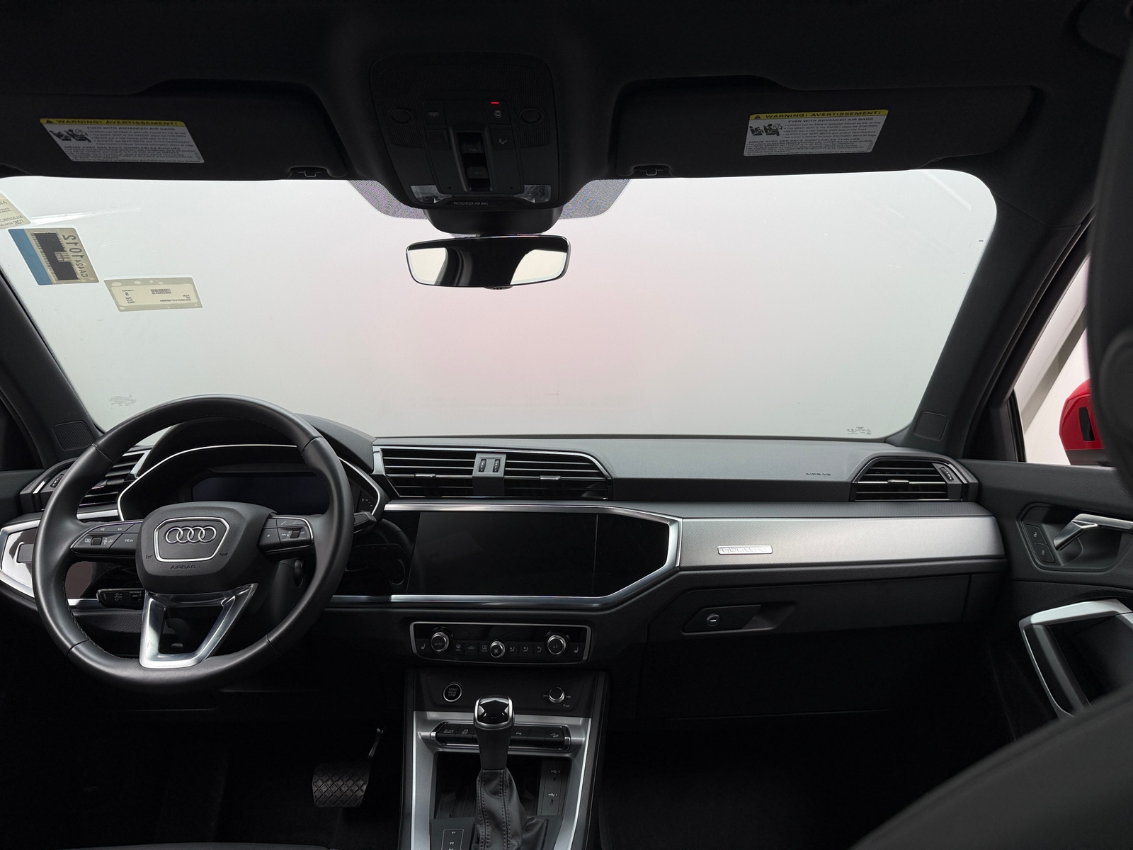 Thumbnail: 2023 Audi Q3 - 2