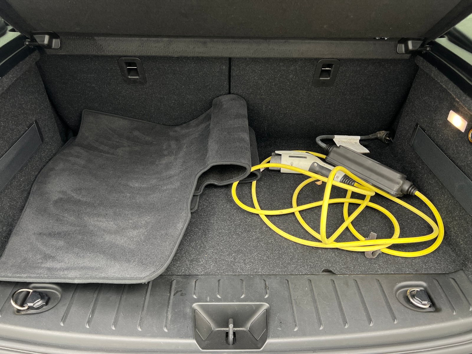 Thumbnail: 2020 BMW i3 - 7