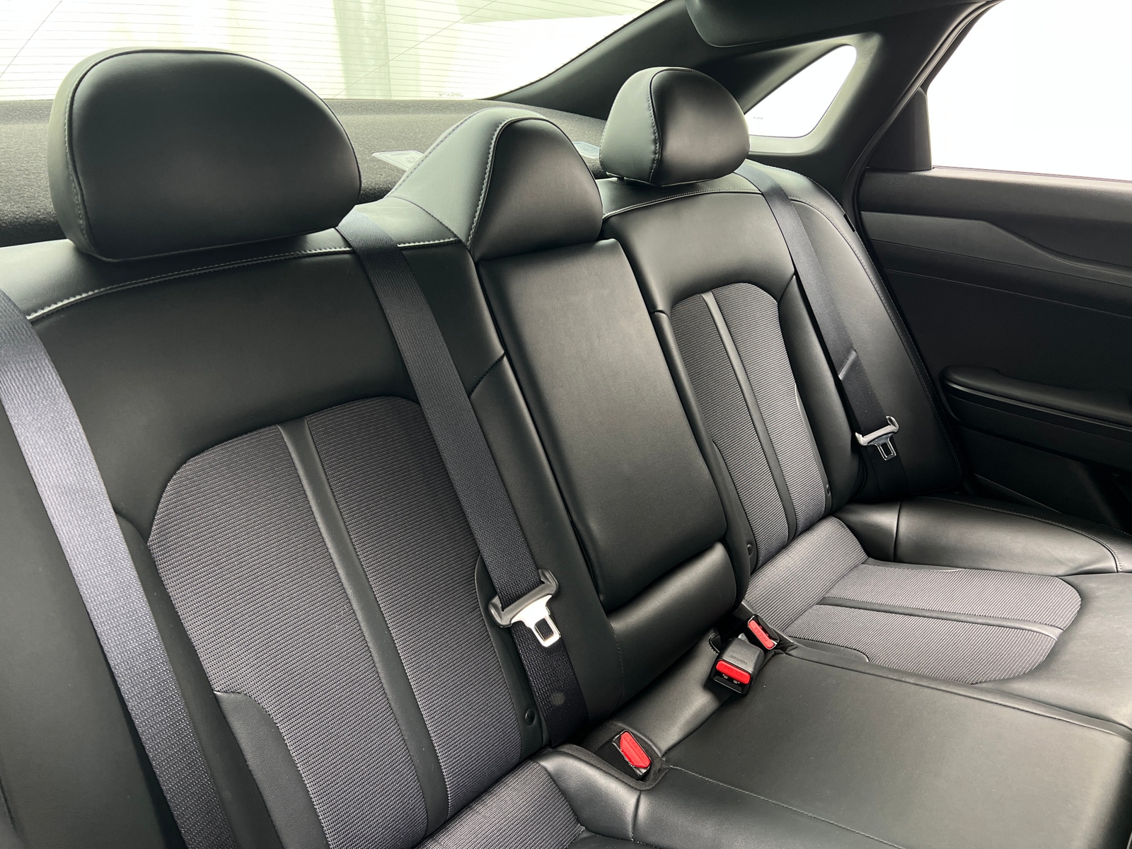 Thumbnail: 2023 Kia K5 - 5