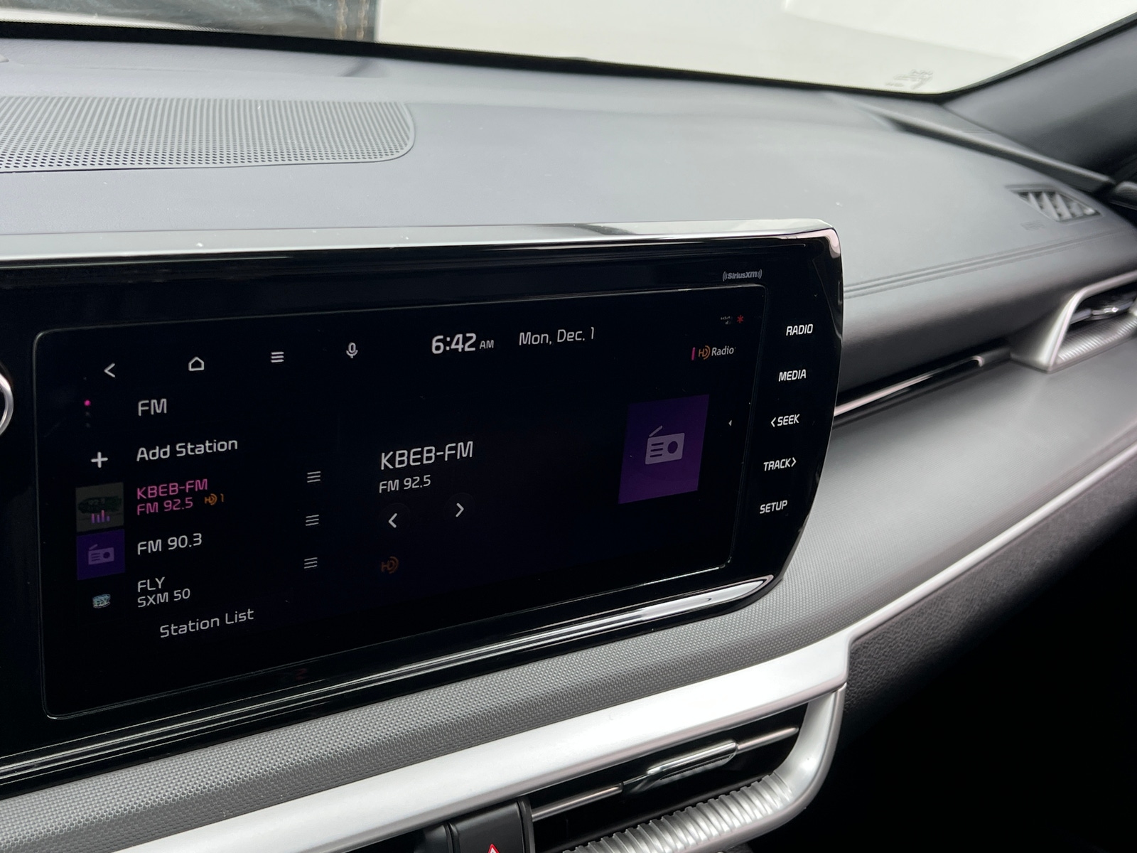 Thumbnail: 2023 Kia K5 - 3