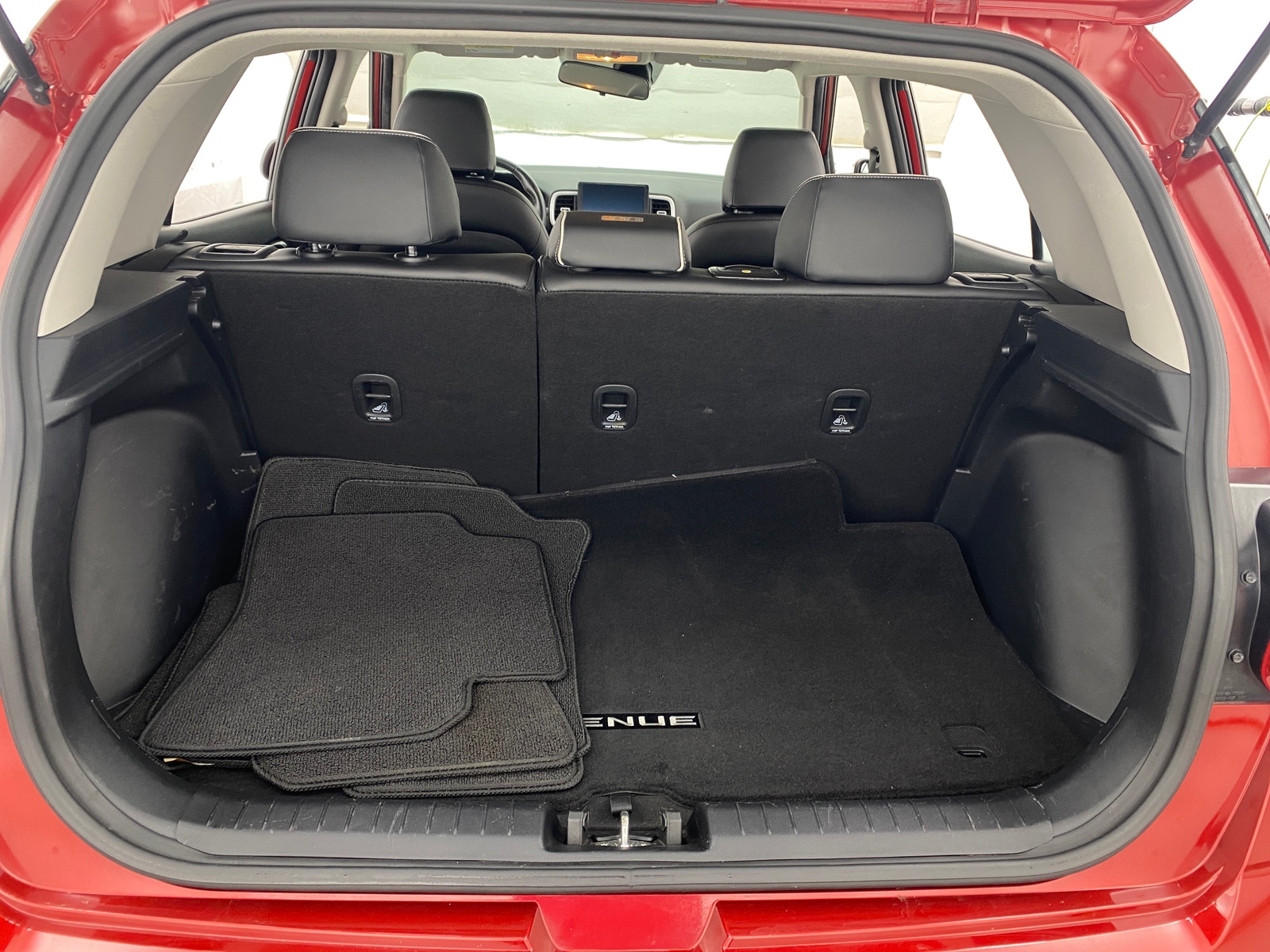 Thumbnail: 2024 Hyundai Venue - 7