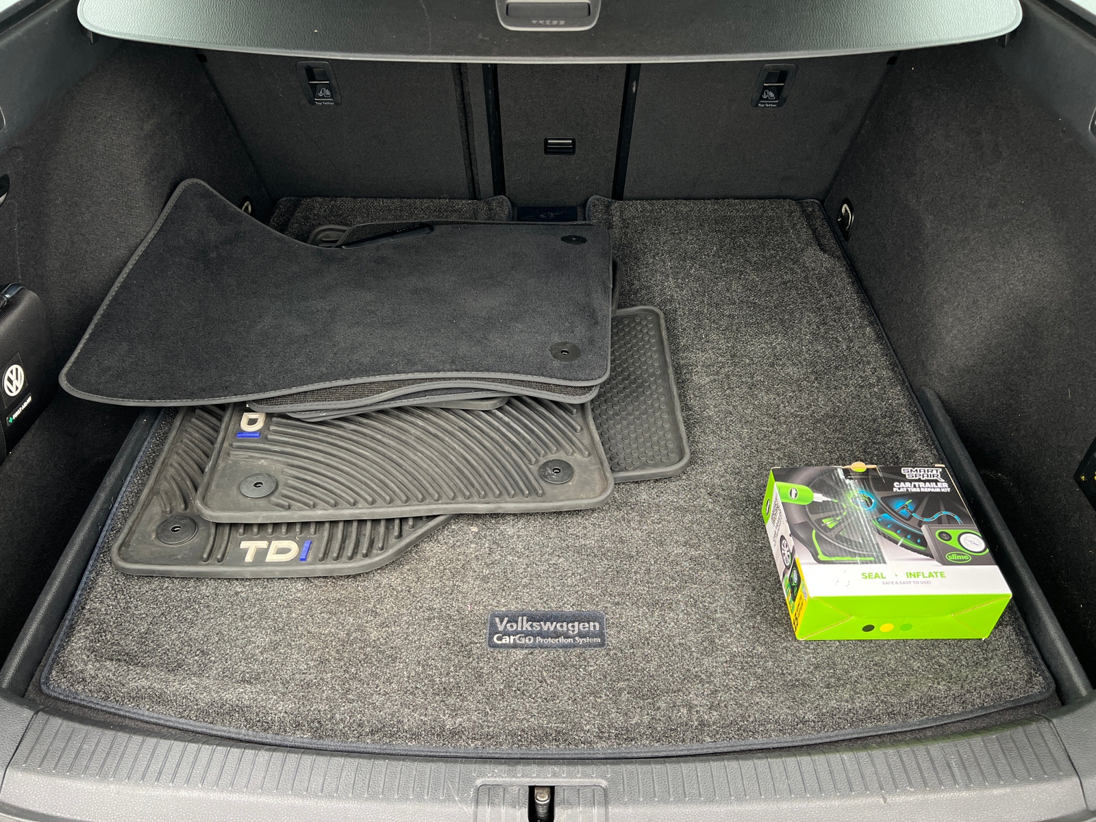 Thumbnail: 2015 Volkswagen e-Golf - 6