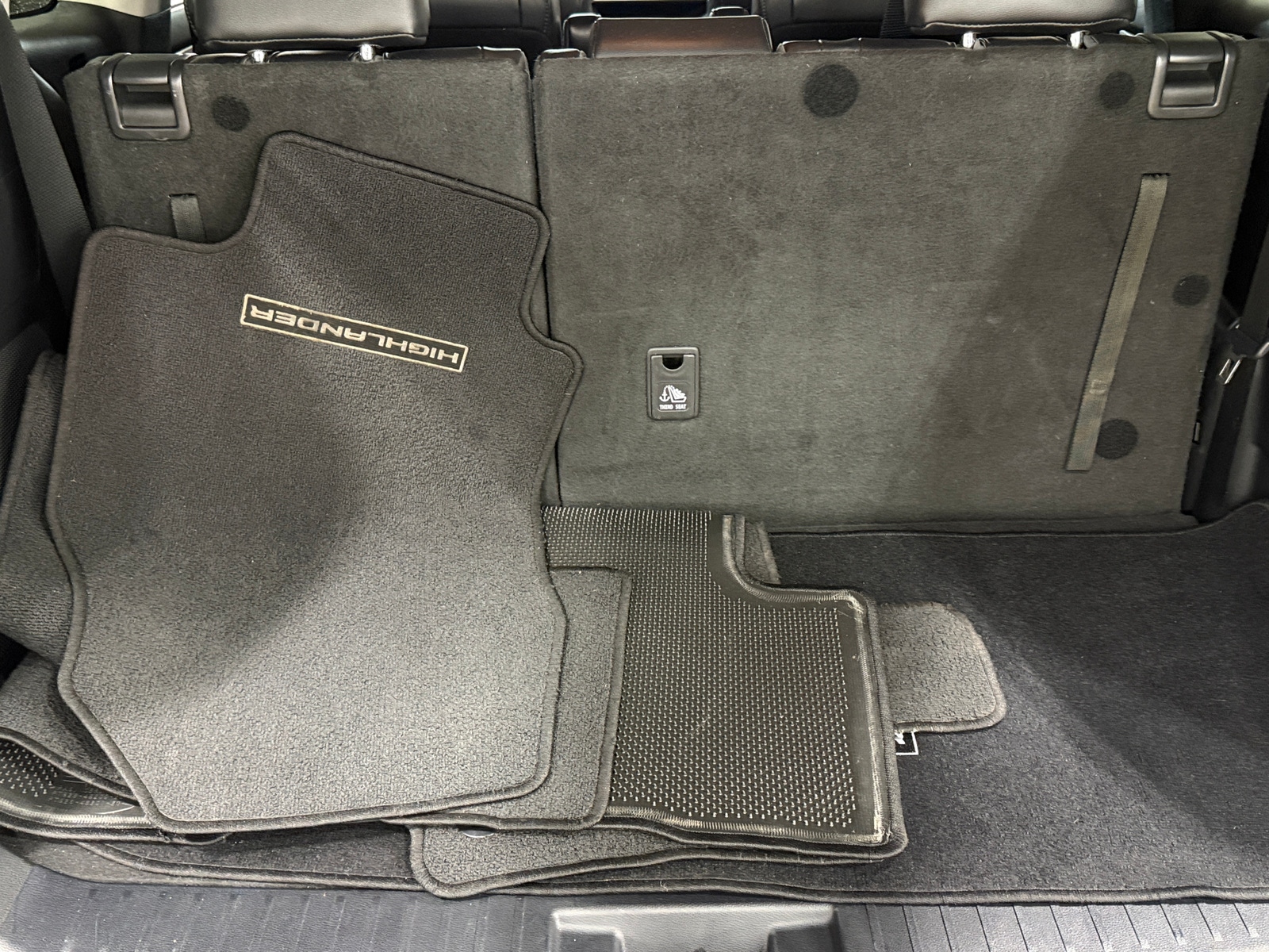 Thumbnail: 2021 Toyota Highlander - 6