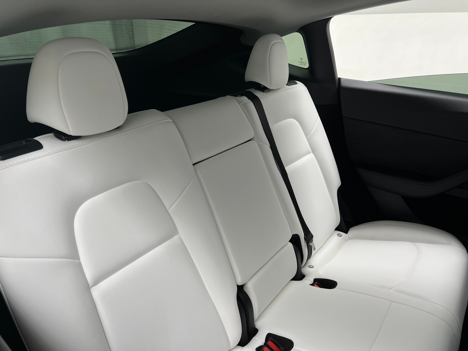 Thumbnail: 2023 Tesla Model Y - 4