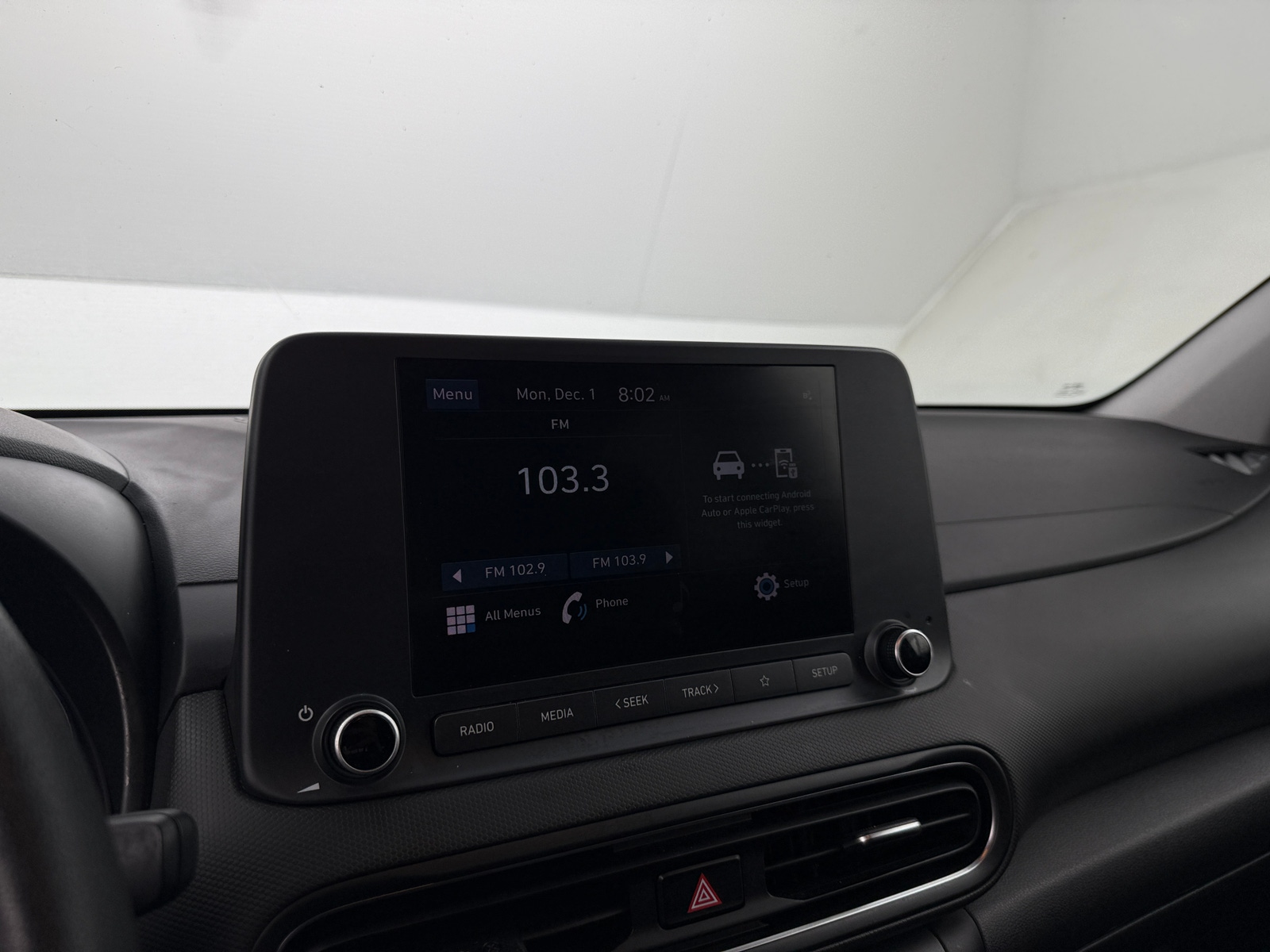 Thumbnail: 2023 Hyundai Kona - 4