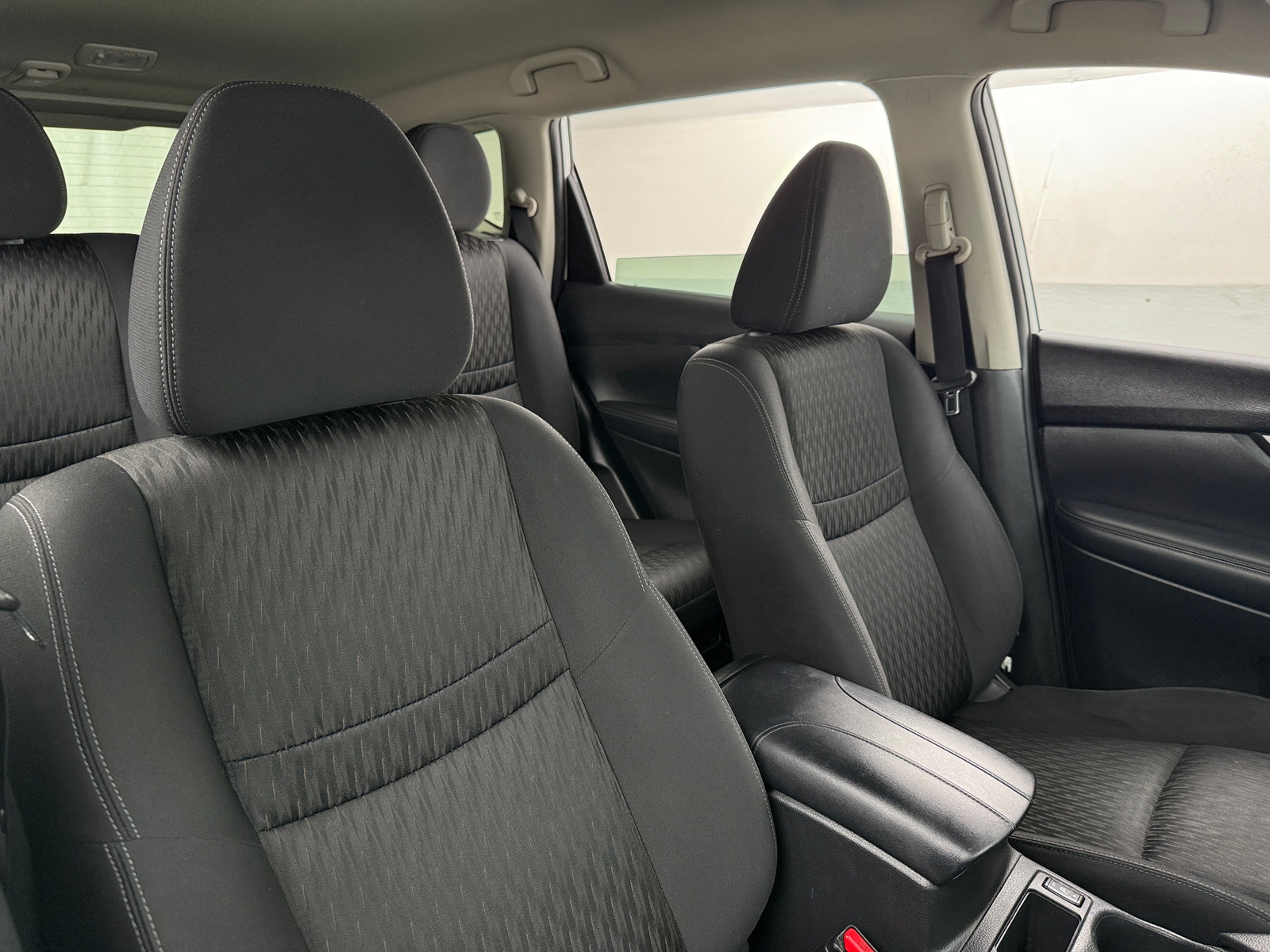 Thumbnail: 2020 Nissan Rogue - 2