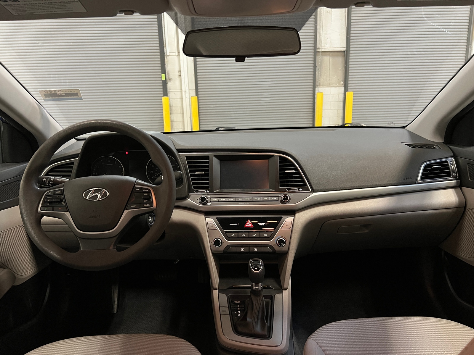 Thumbnail: 2017 Hyundai Elantra - 3