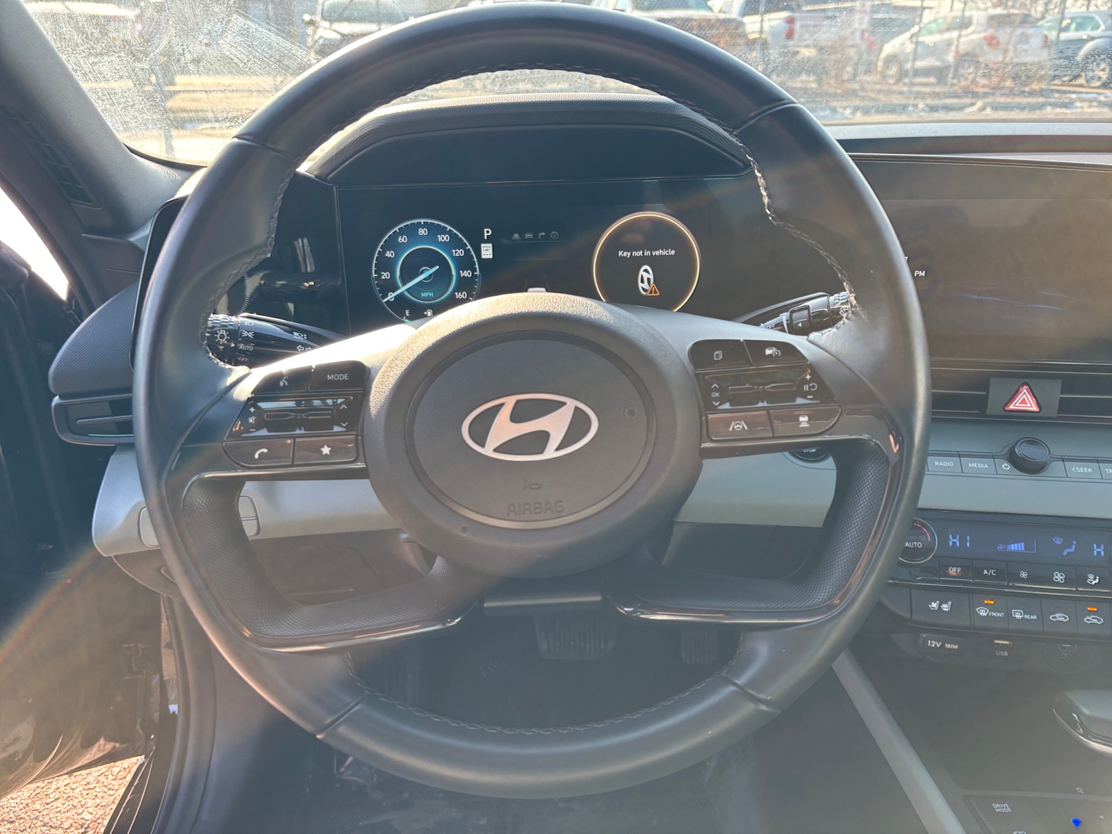 Thumbnail: 2025 Hyundai Elantra - 4