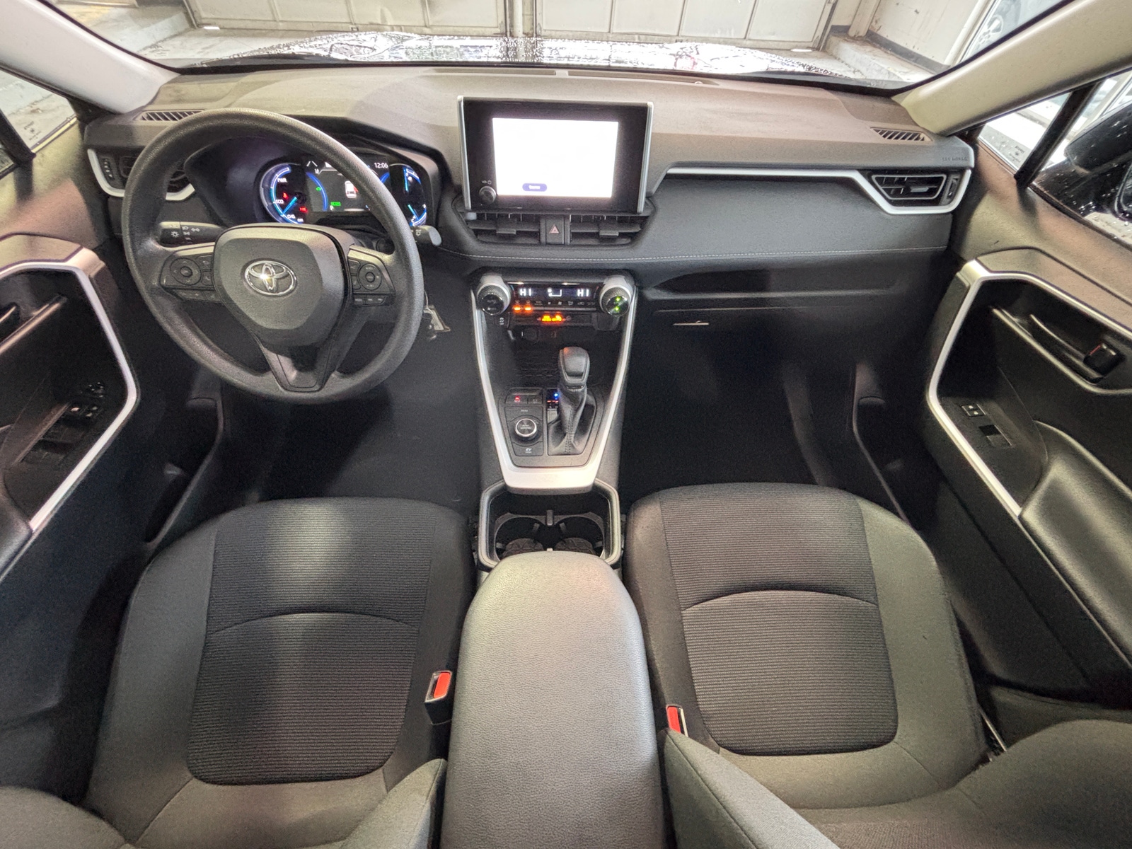 Thumbnail: 2025 Toyota RAV4 - 3