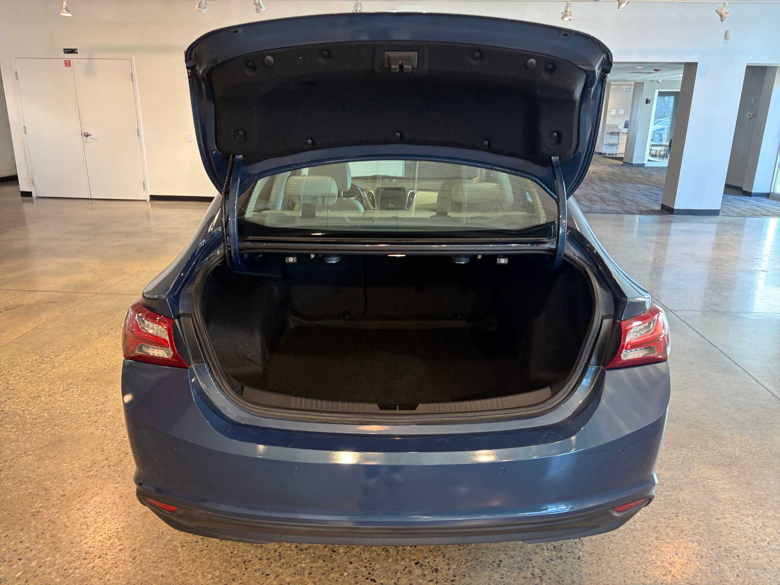 Thumbnail: 2024 Chevrolet Malibu - 5