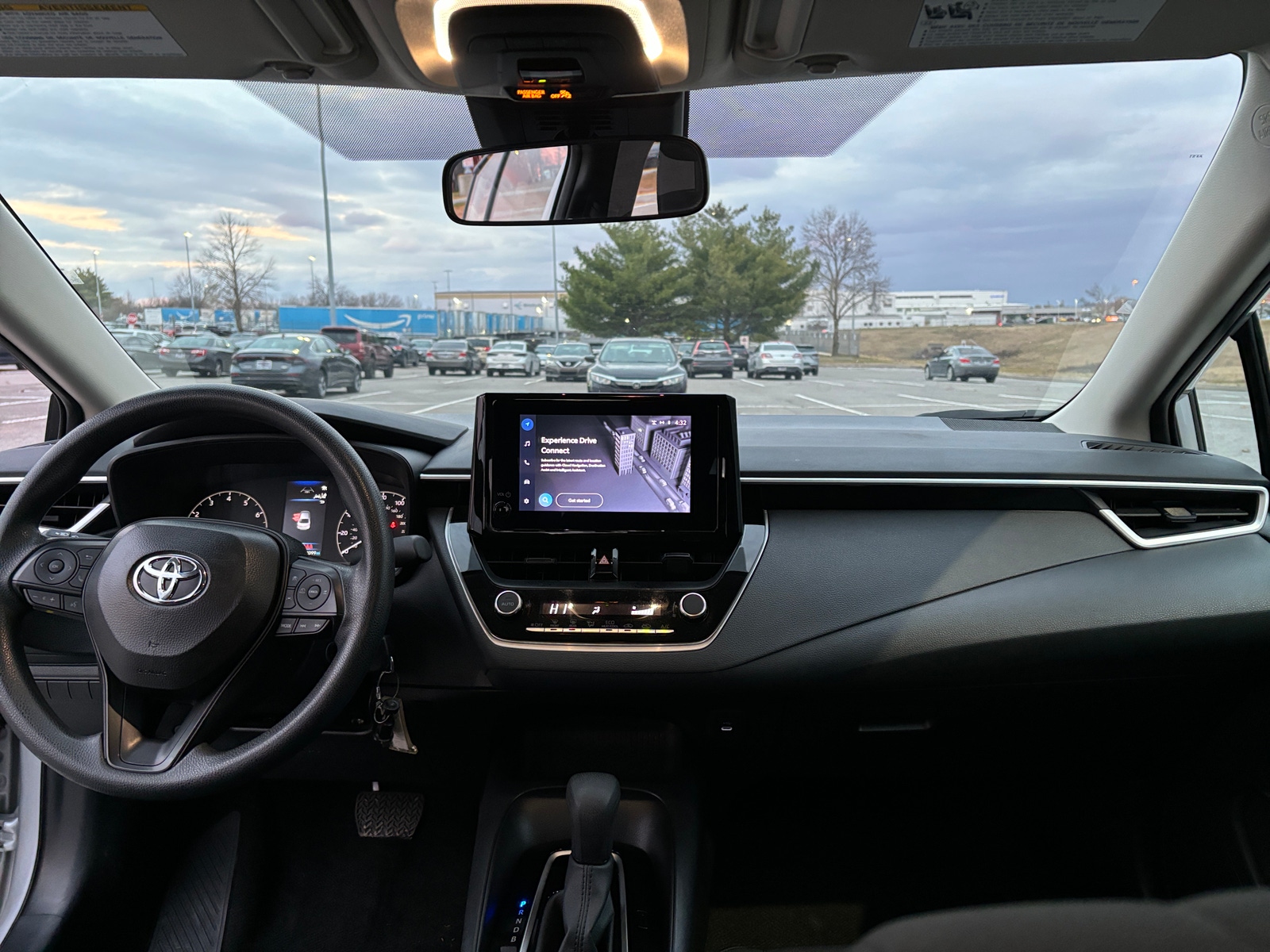 Thumbnail: 2025 Toyota Corolla - 3