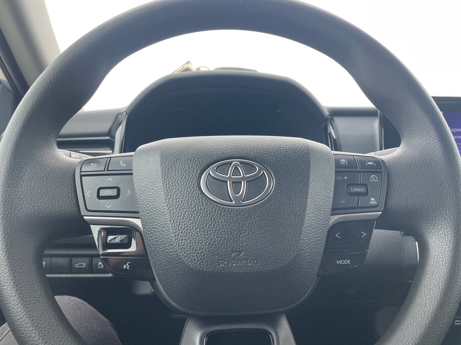 Thumbnail: 2025 Toyota Camry - 5